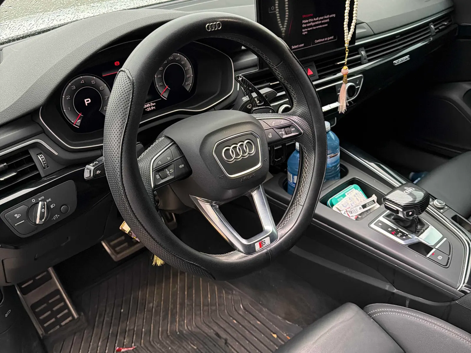 Interior driver side