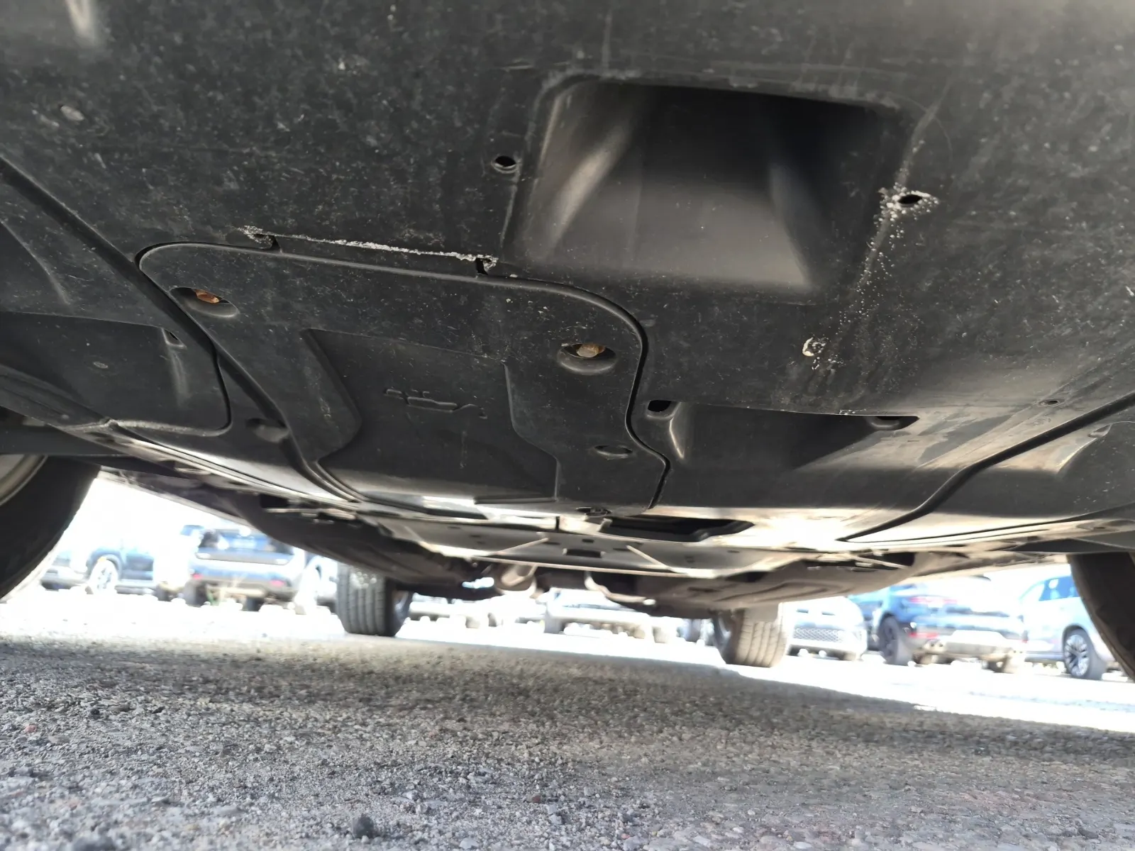 Undercarriage - Front Photo