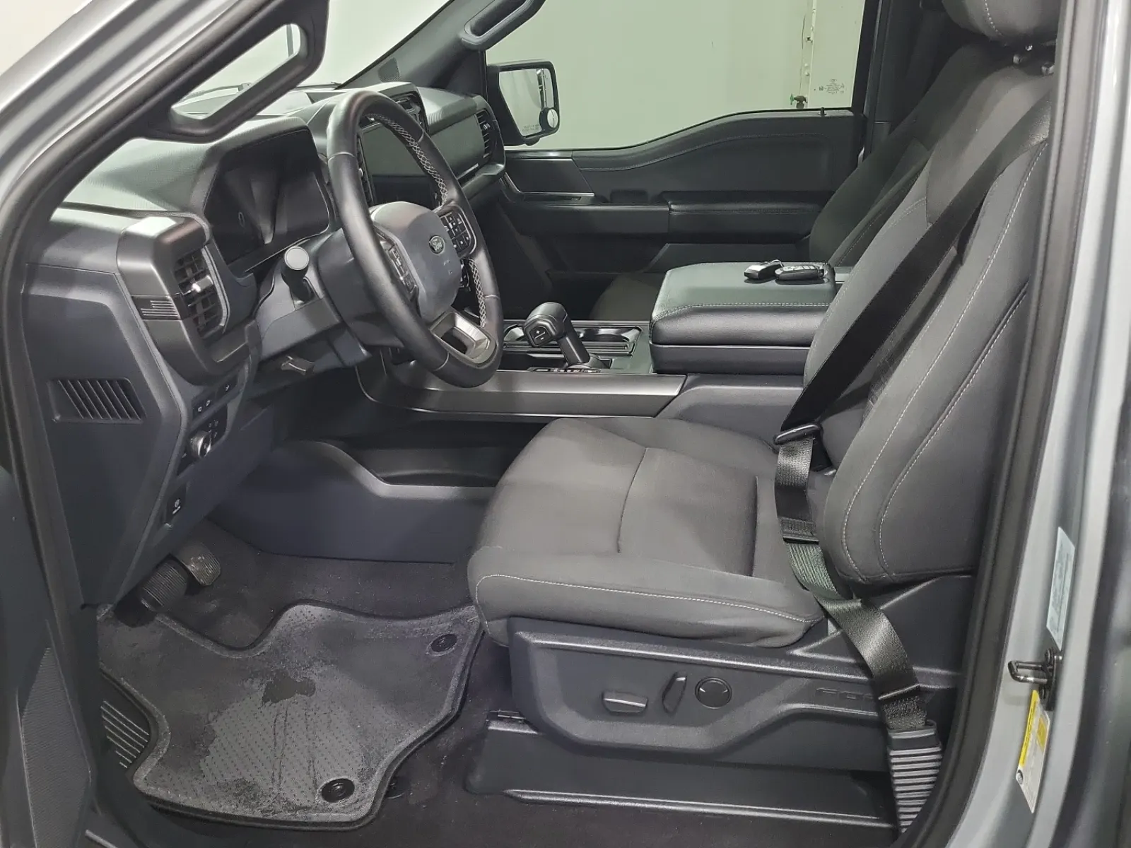Front Interior Photo
