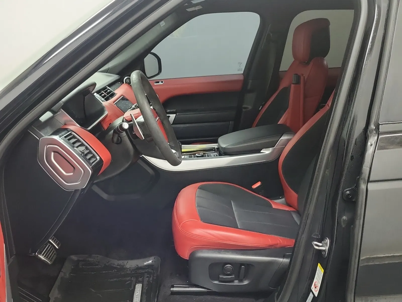 Front Interior Photo