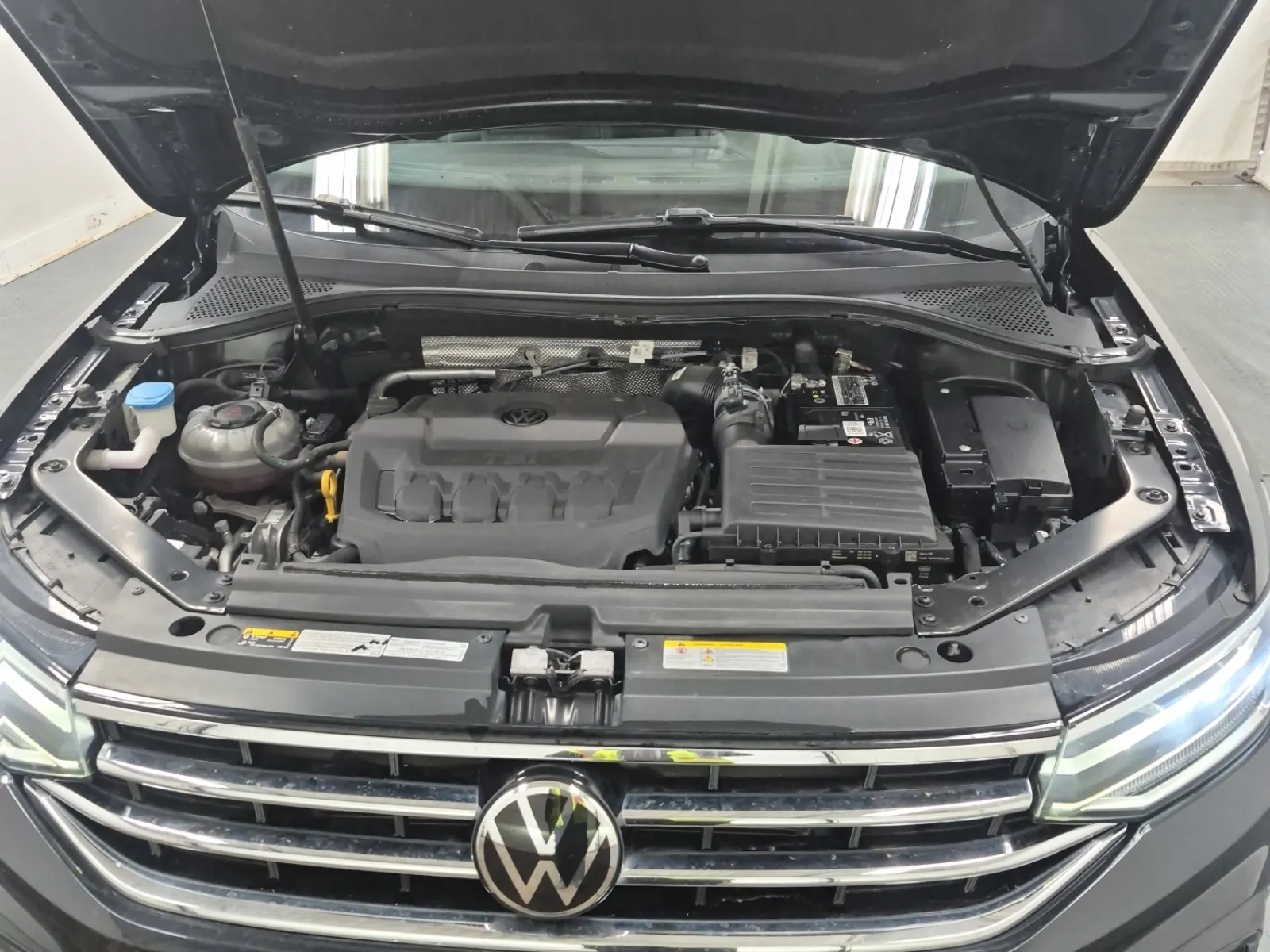 Engine Photo