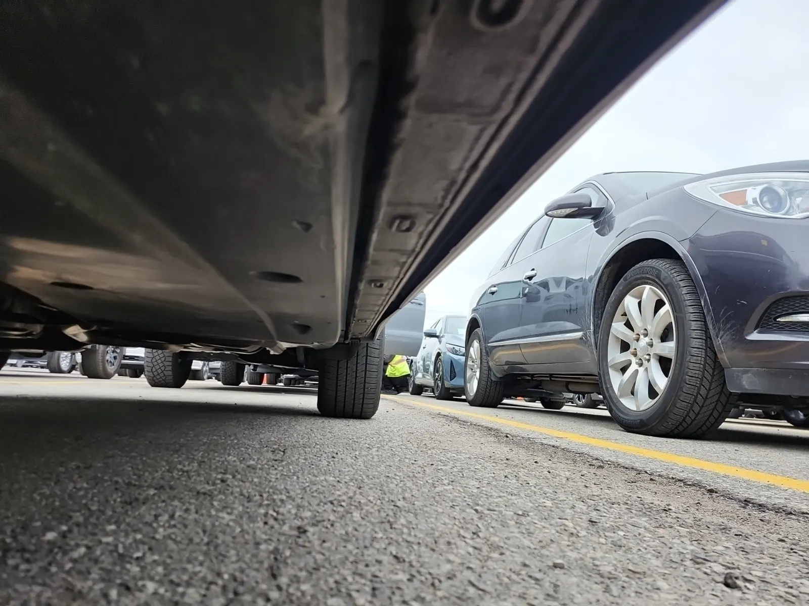 Undercarriage - Driver Photo