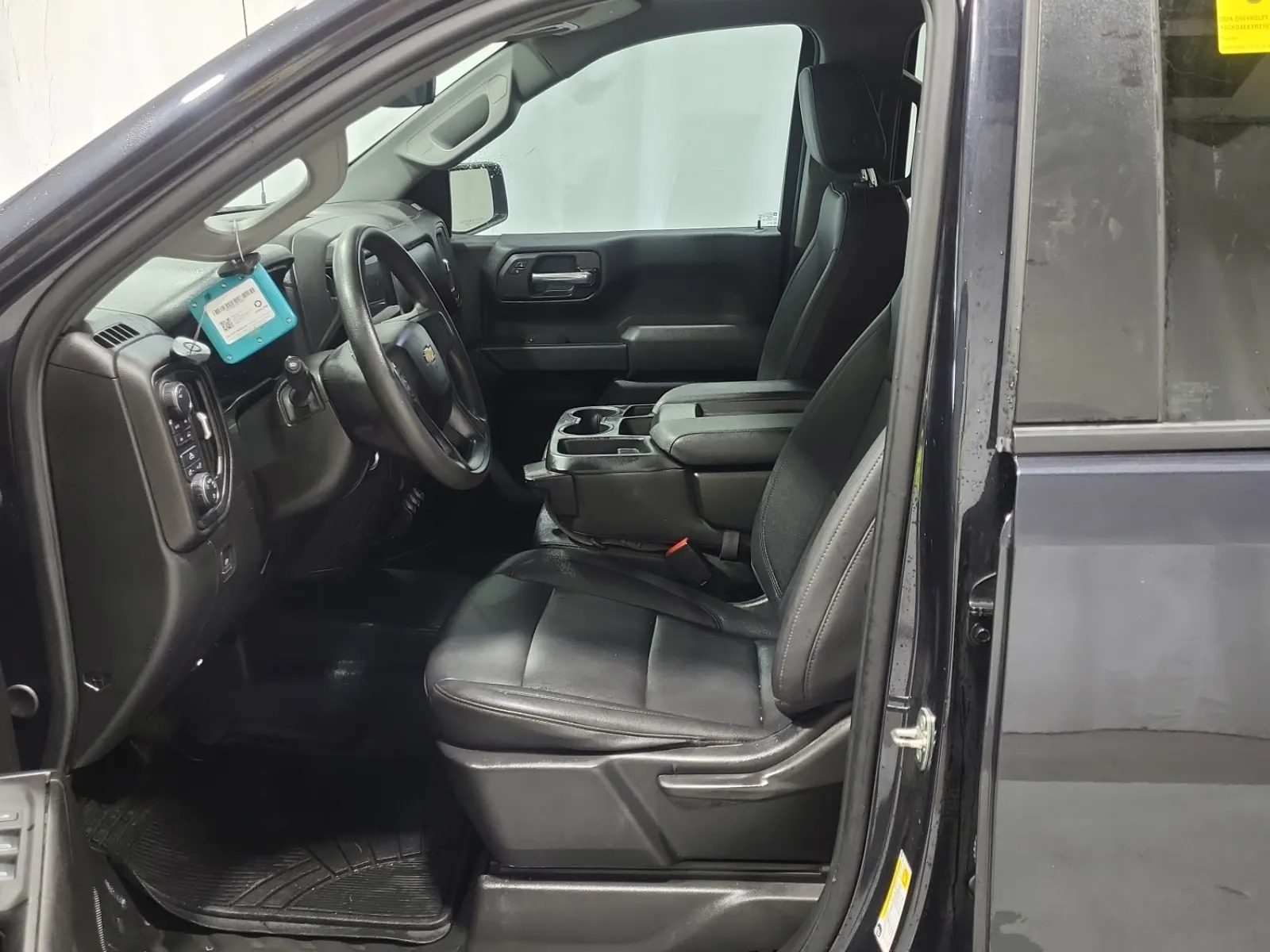 Front Interior Photo