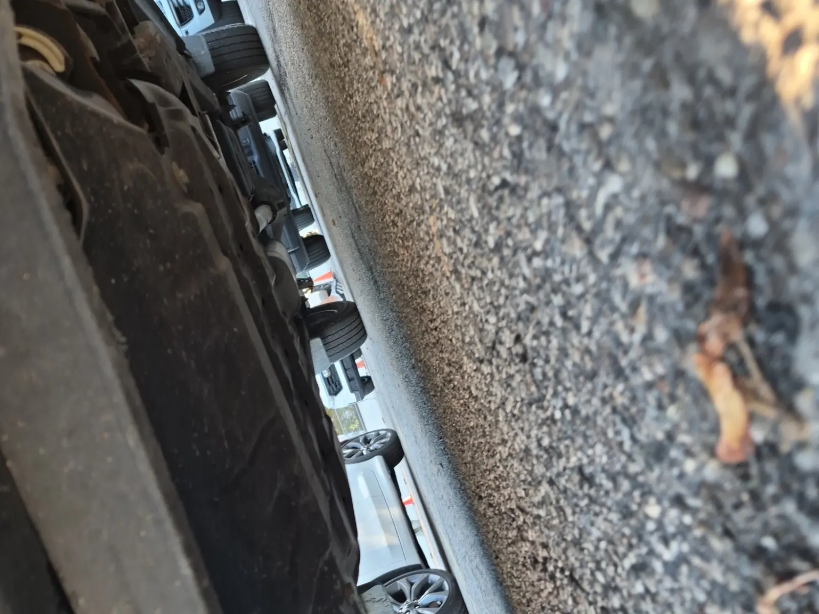 Undercarriage - Front Photo