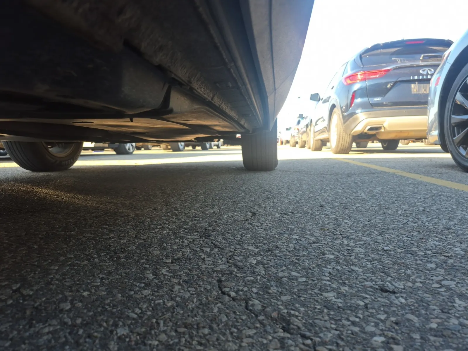 Undercarriage - Passenger Photo