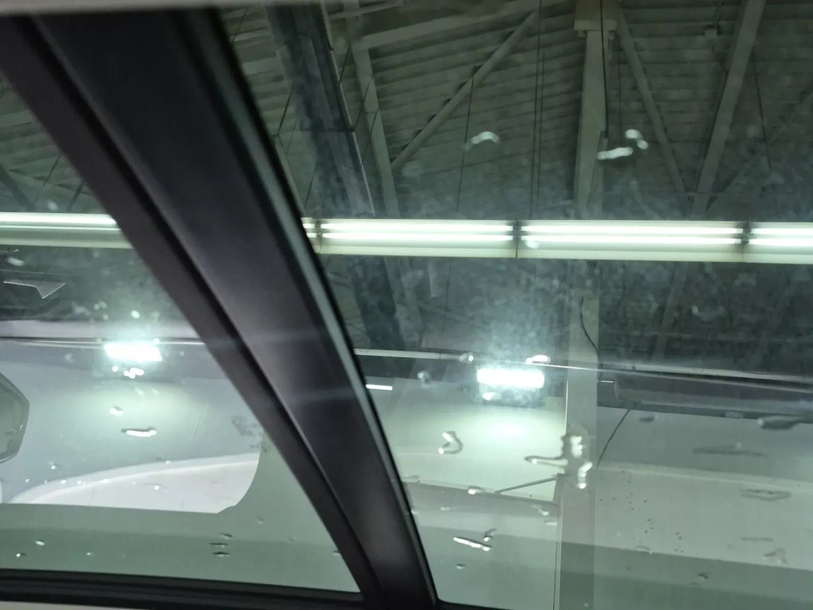 Interior Roof Photo