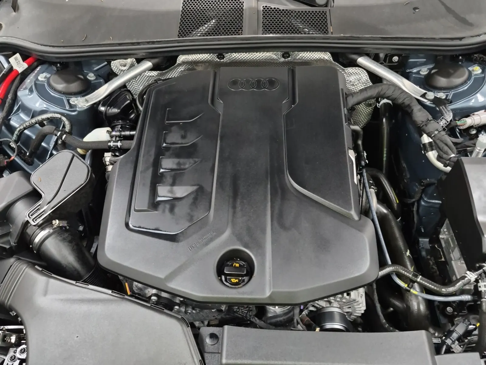Engine Photo