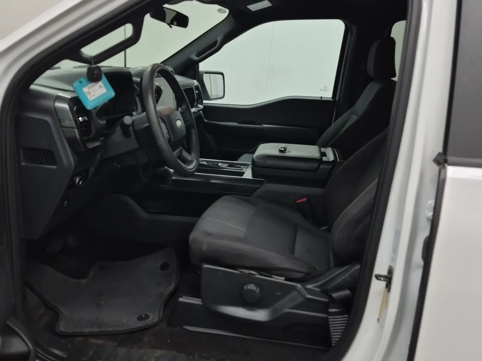 Front Interior Photo