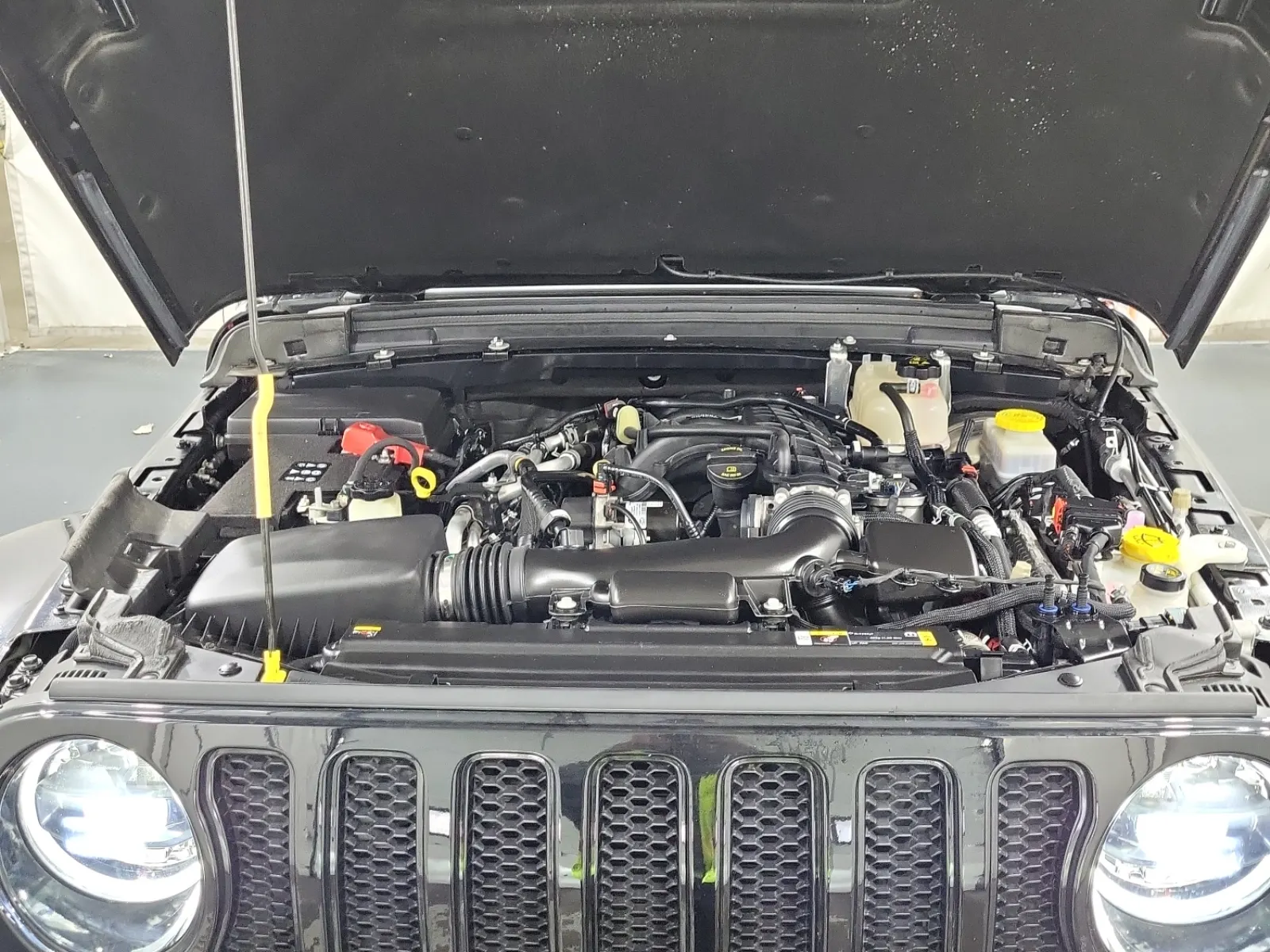 Engine Photo