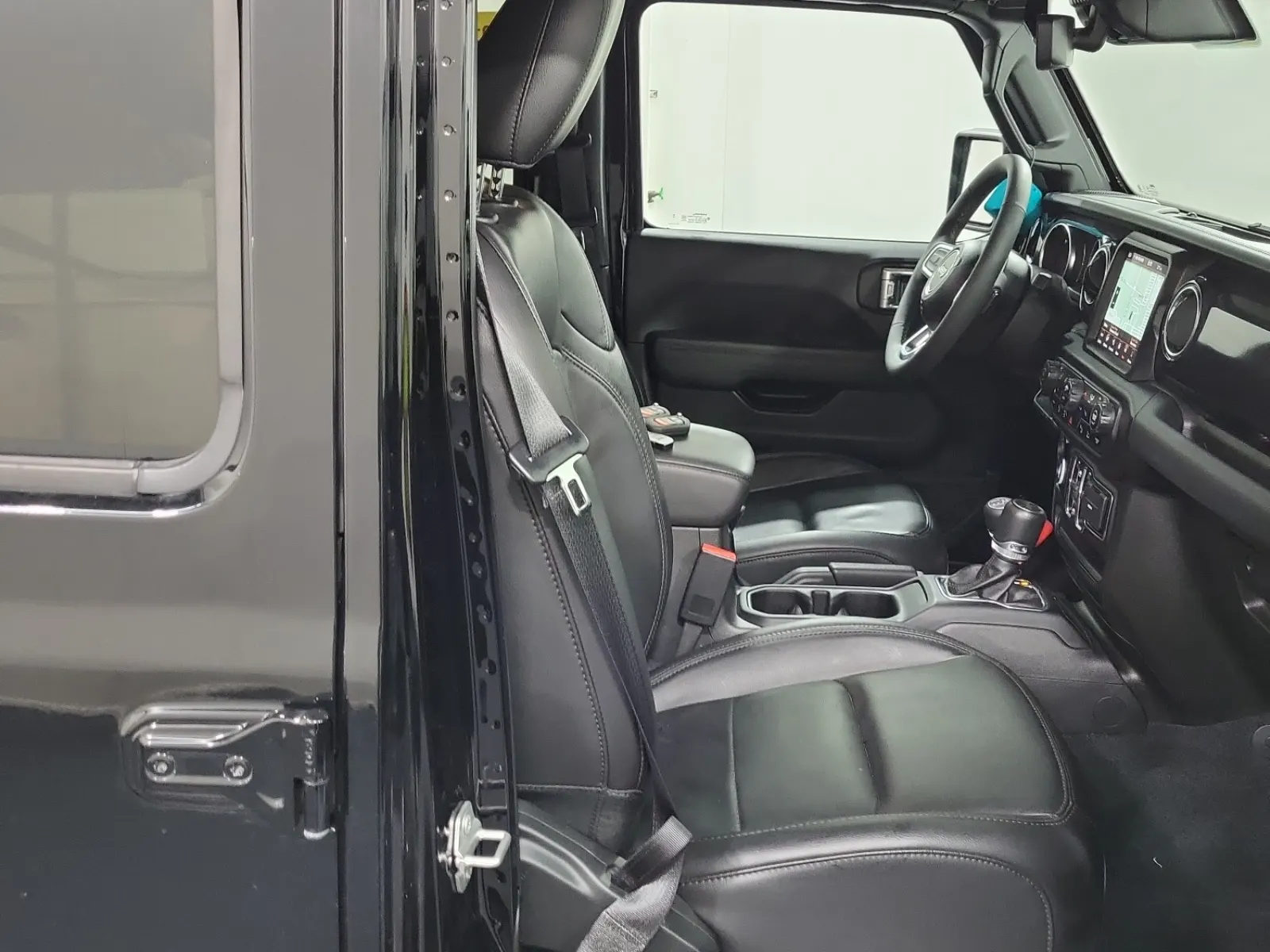 Right Side Interior Photo