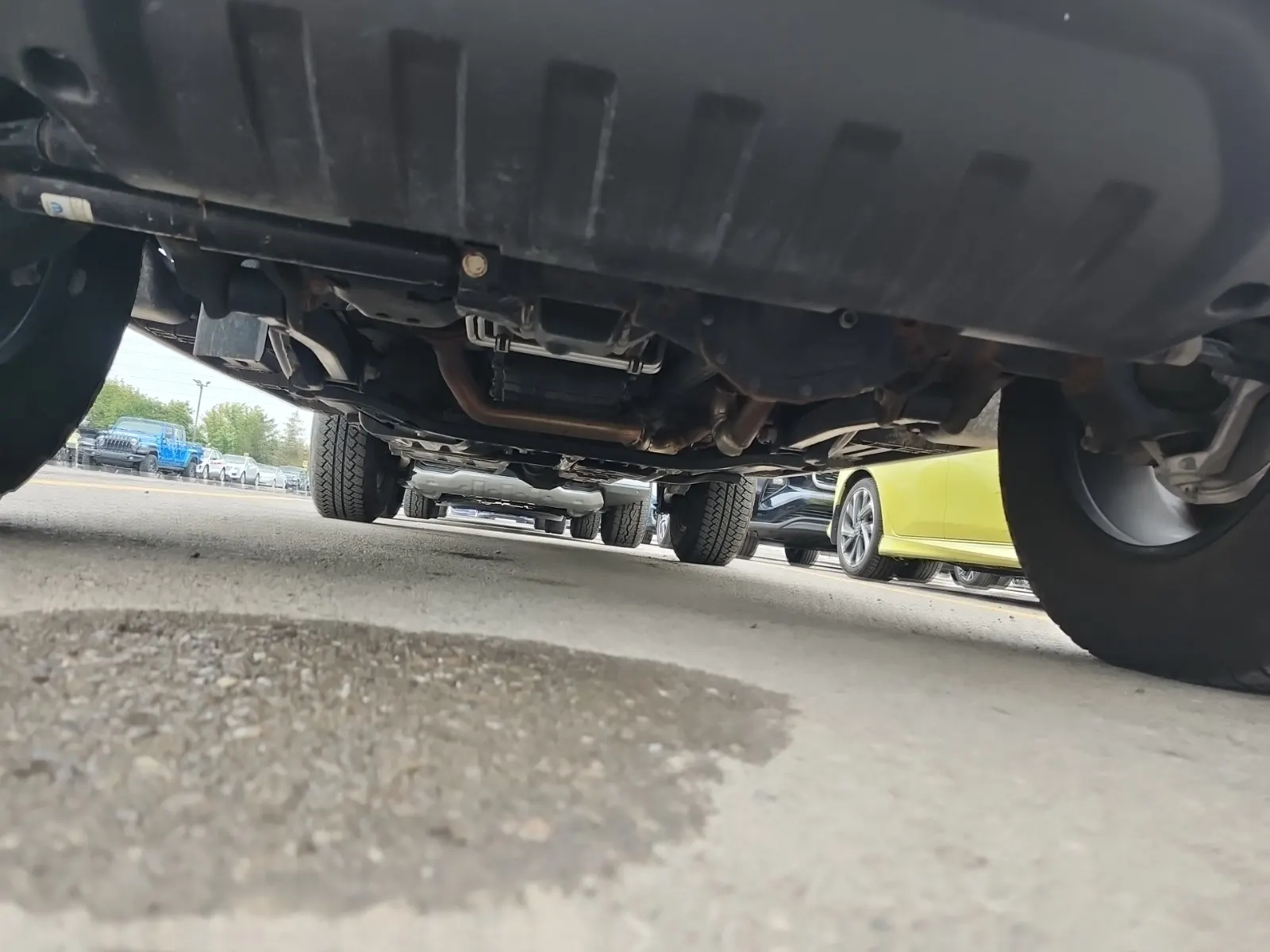 Undercarriage - Front Photo