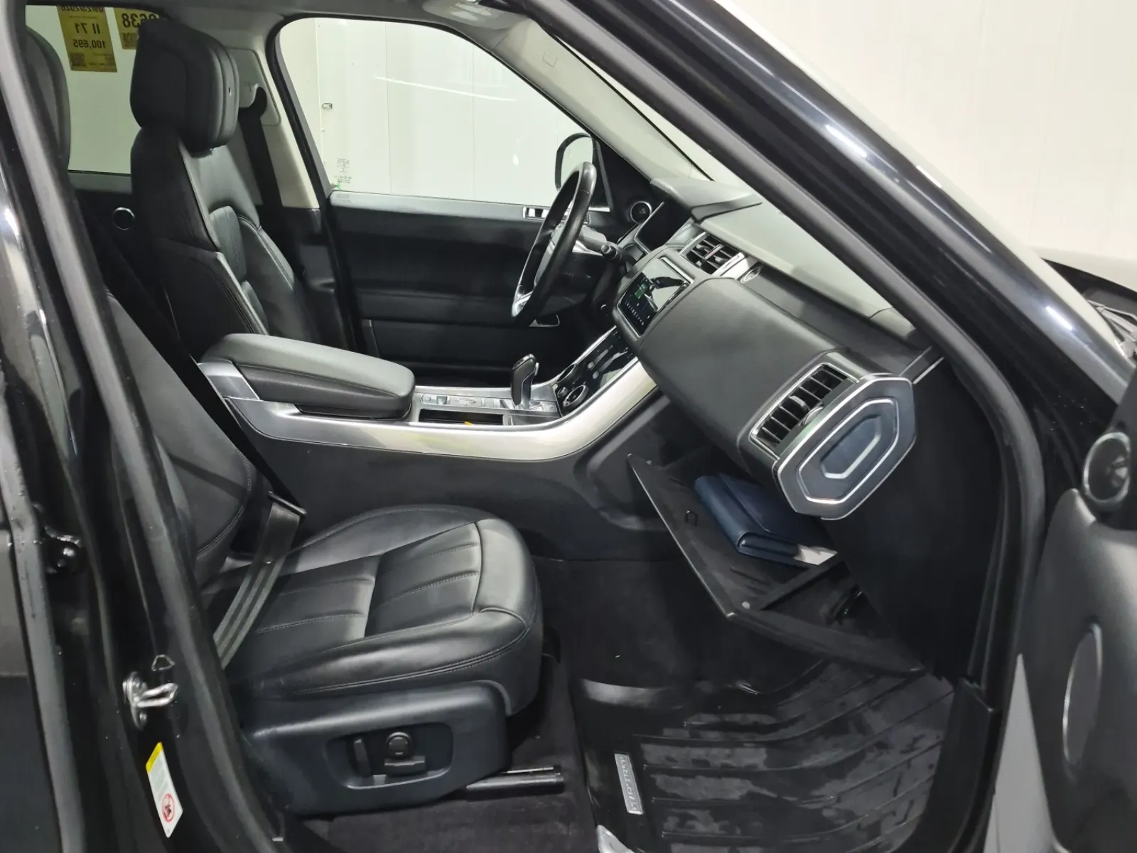 Right Side Interior Photo