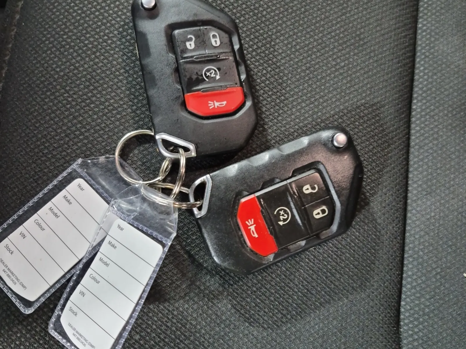Keys/Fobs/Manual Photo