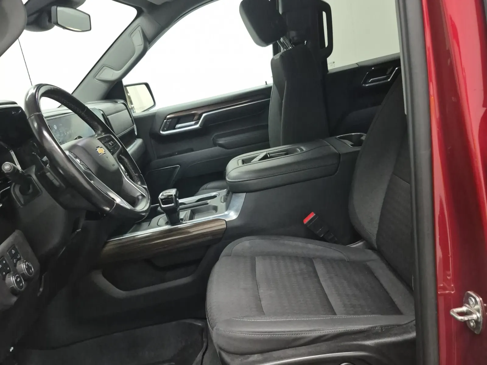 Front Interior Photo