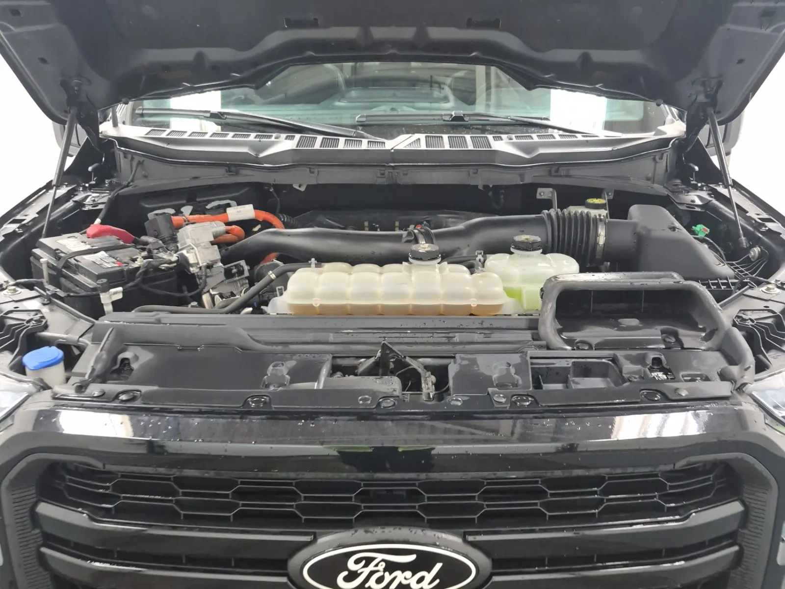 Engine Photo