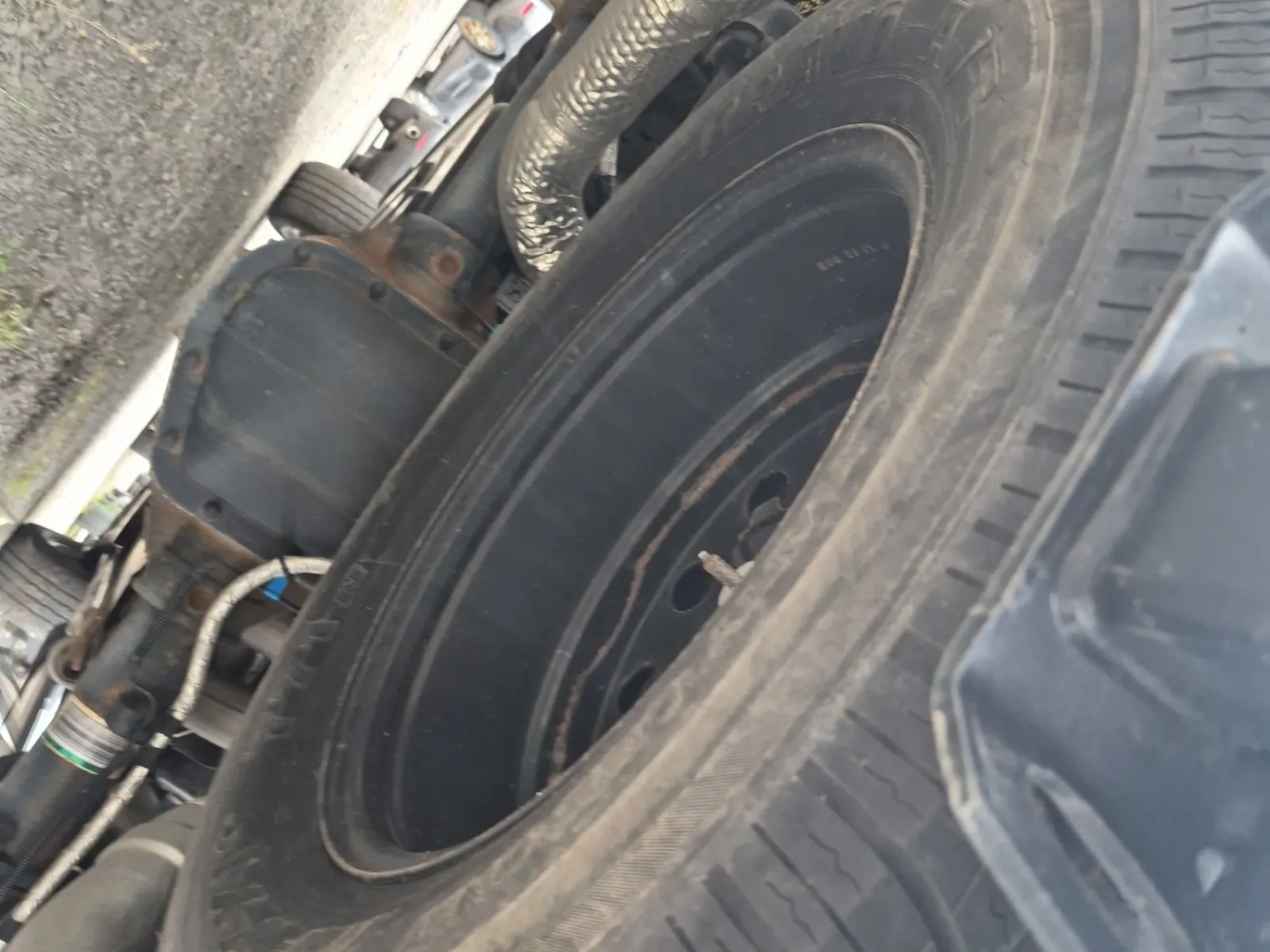 Spare Tire & Wheel Photo