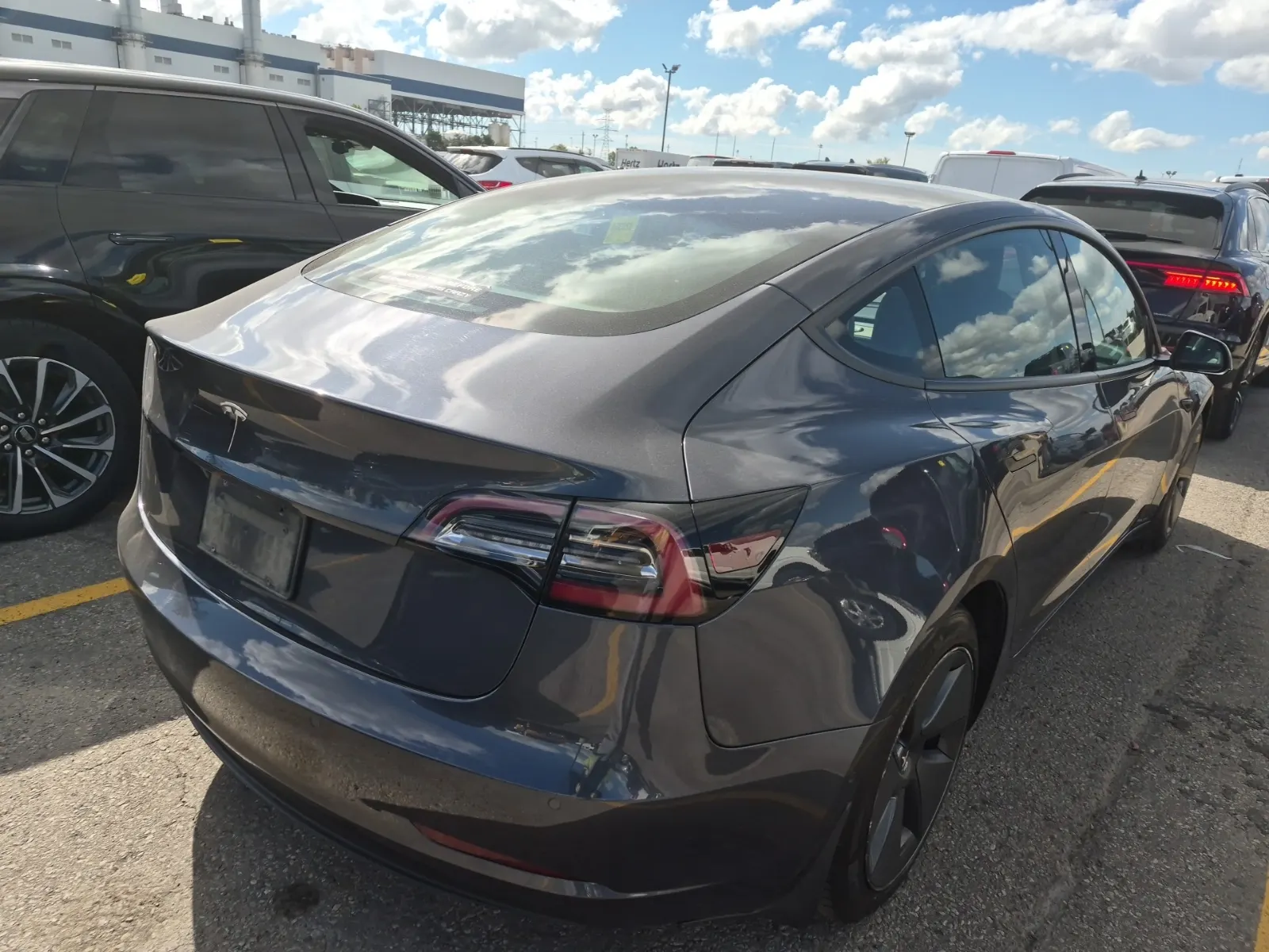 Passenger Rear 3/4 Photo