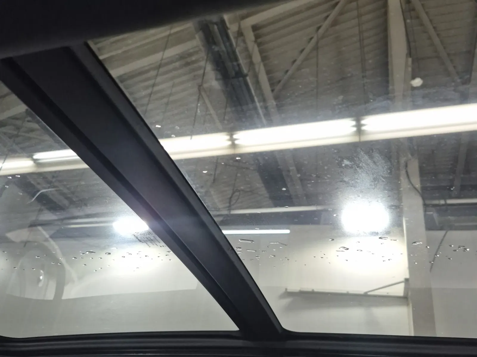Interior Roof Photo