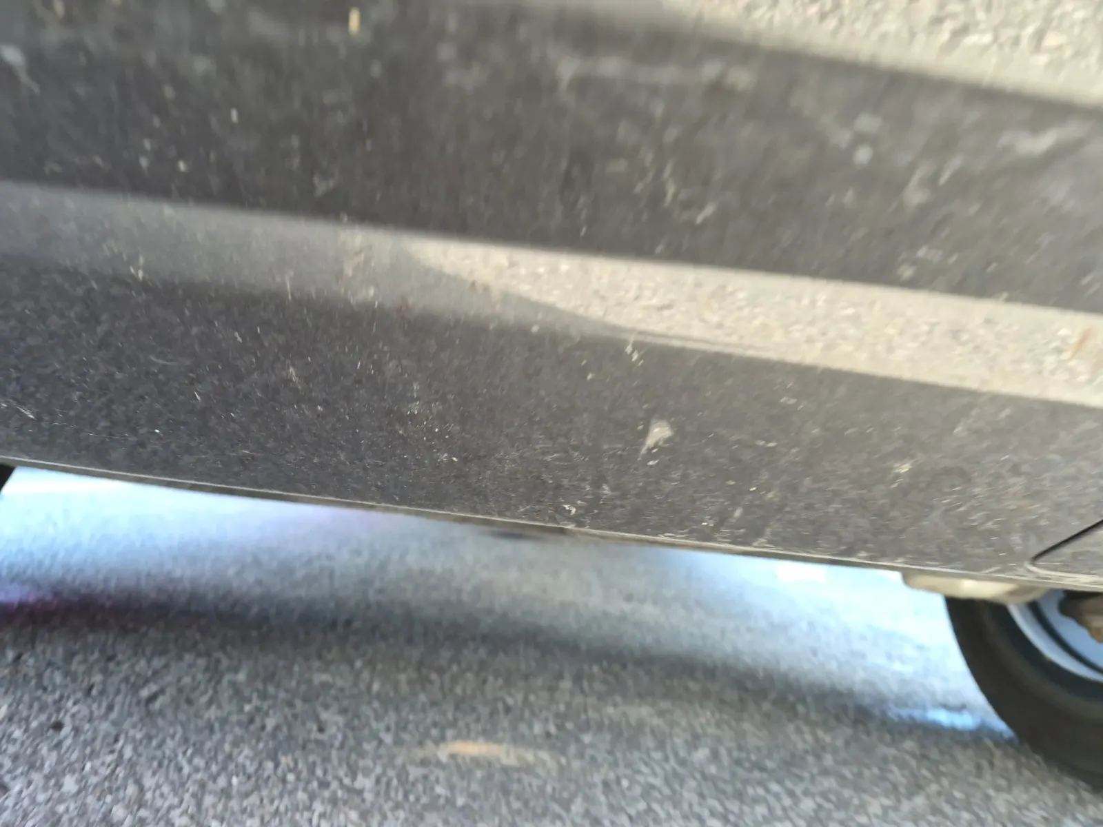 Undercarriage - Front Photo