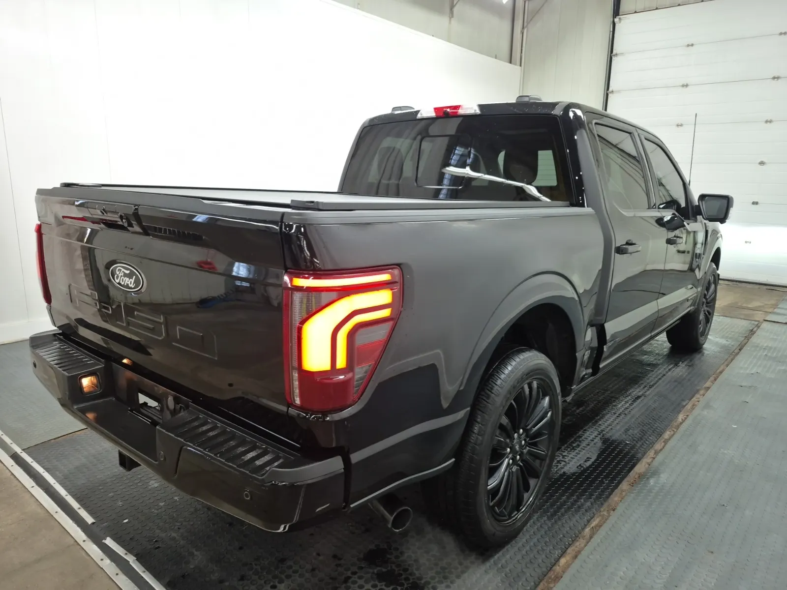 Passenger Rear 3/4 Photo