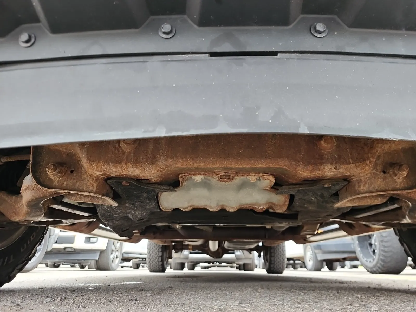 Undercarriage - Front Photo