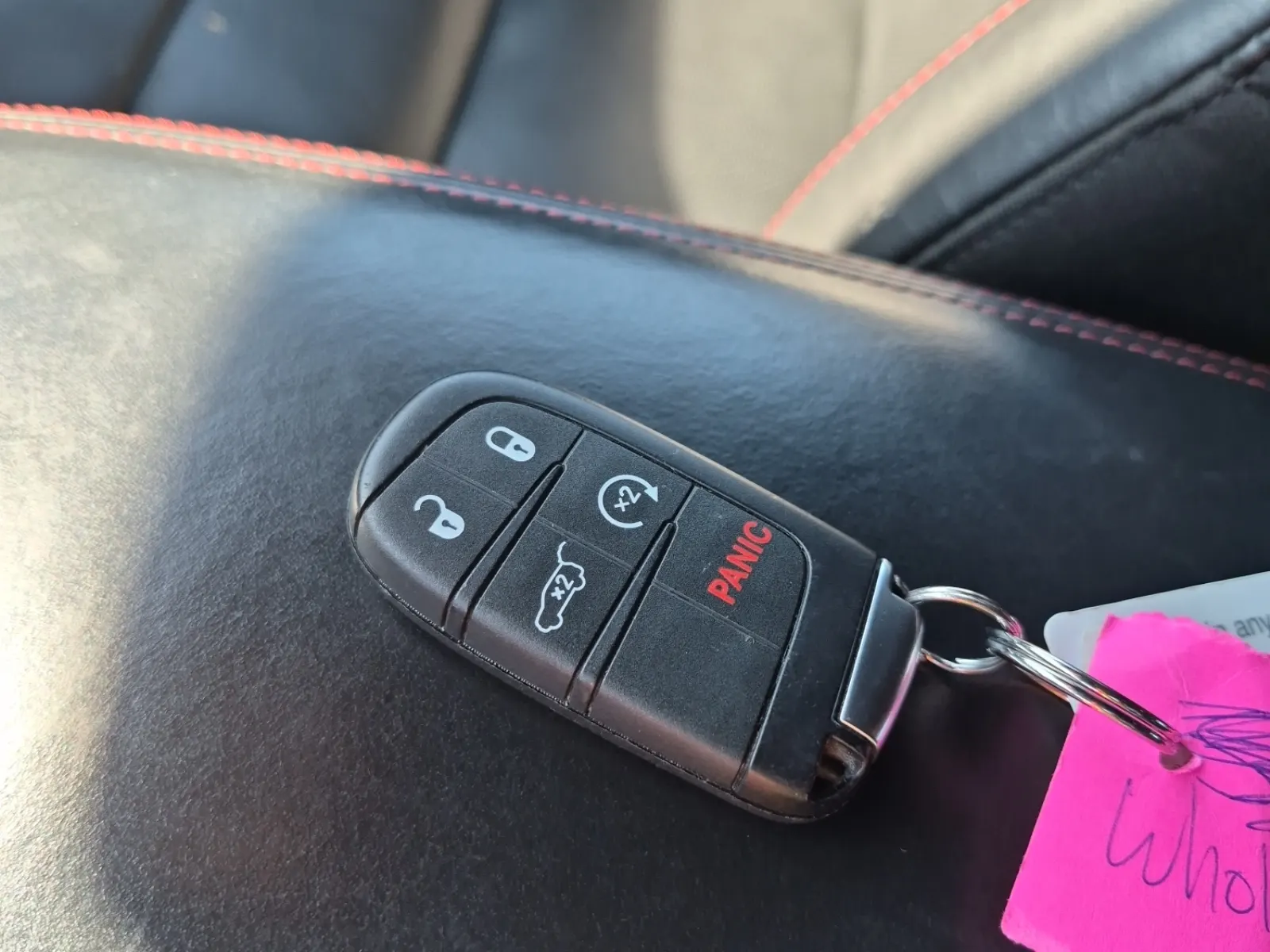 Keys/Fobs/Manual Photo
