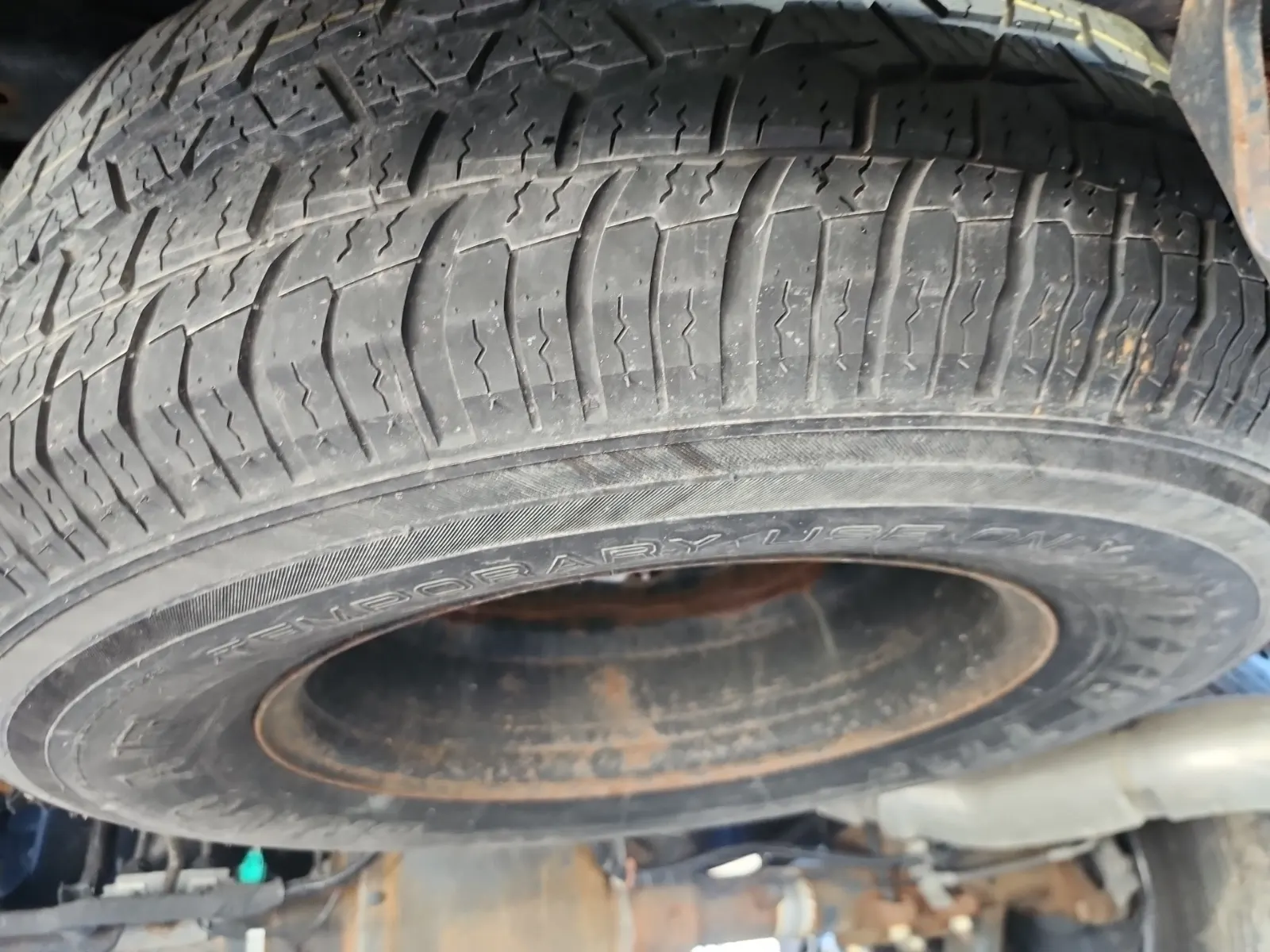 Spare Tire & Wheel Photo
