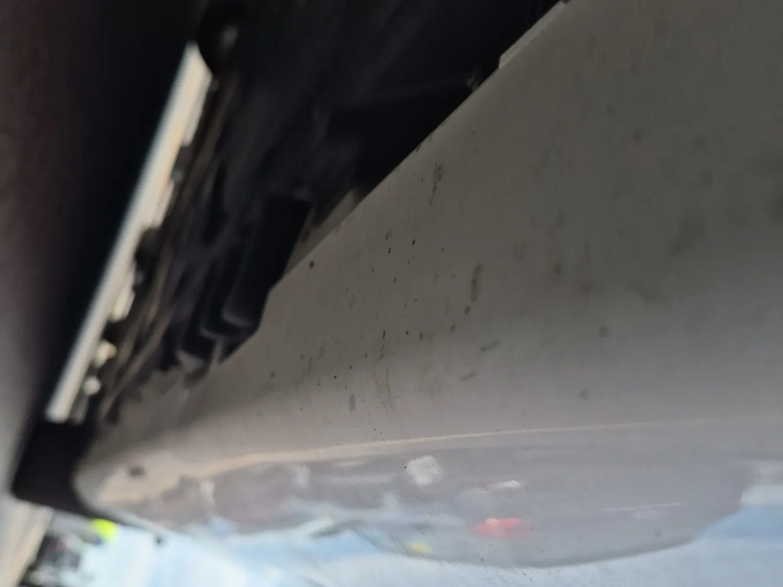 Undercarriage - Passenger Photo