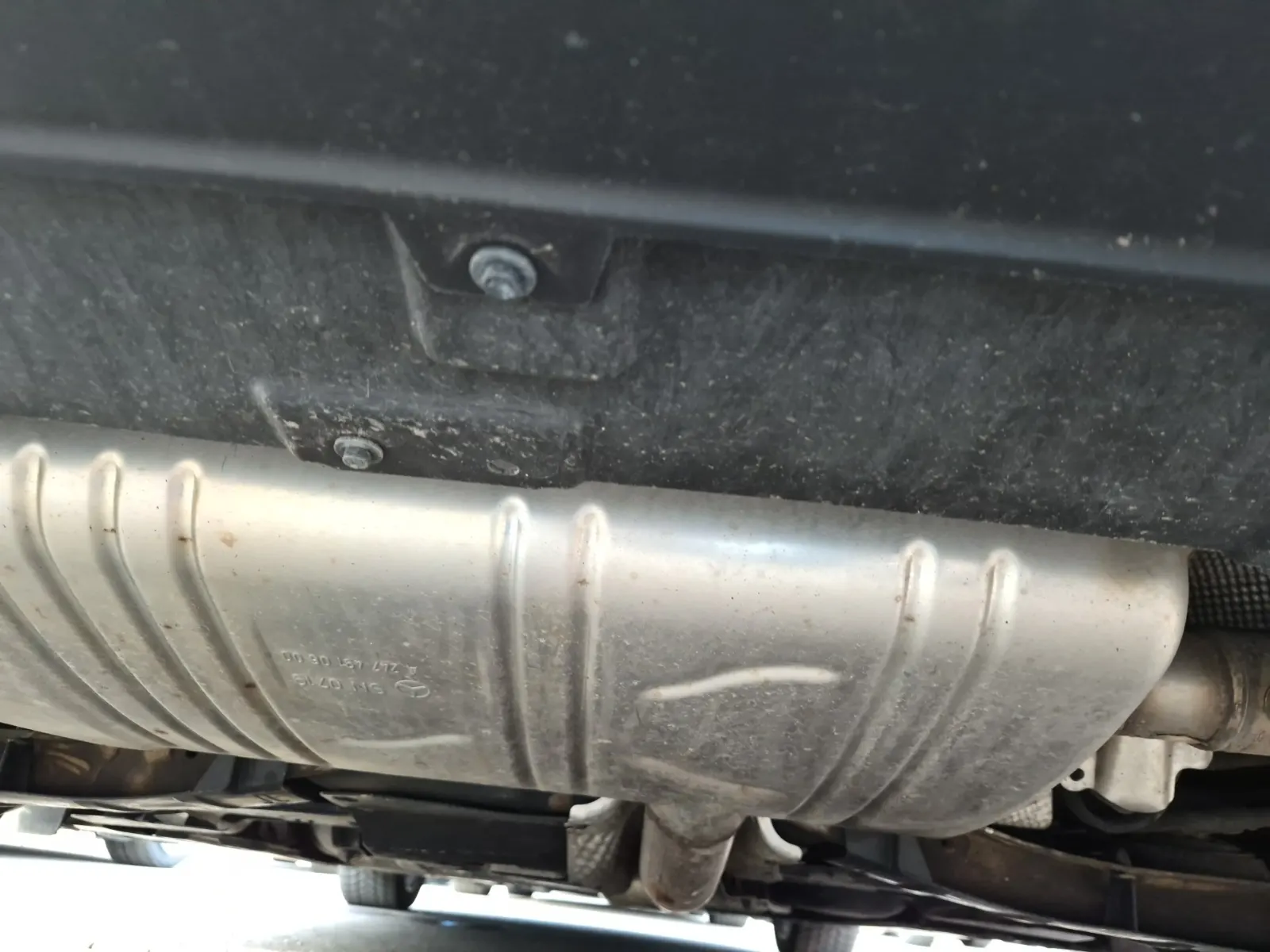 Undercarriage - Rear Photo