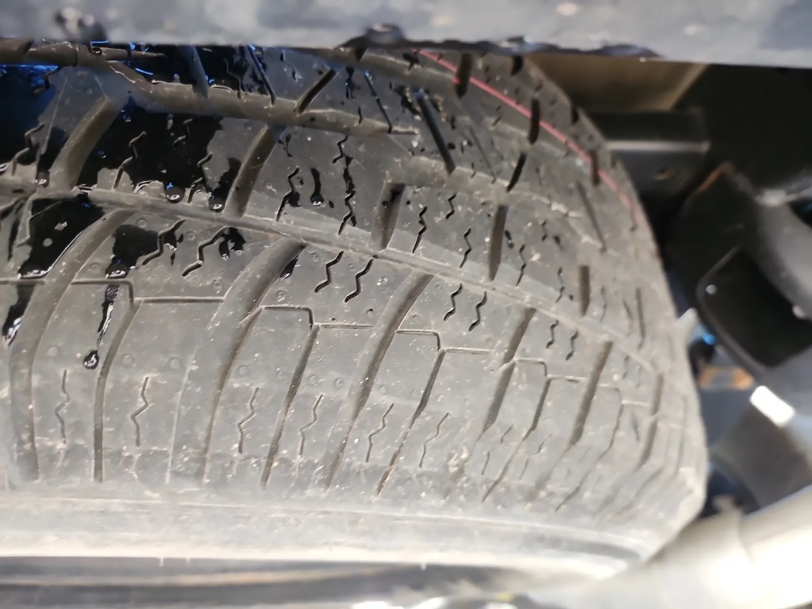 Spare Tire & Wheel Photo