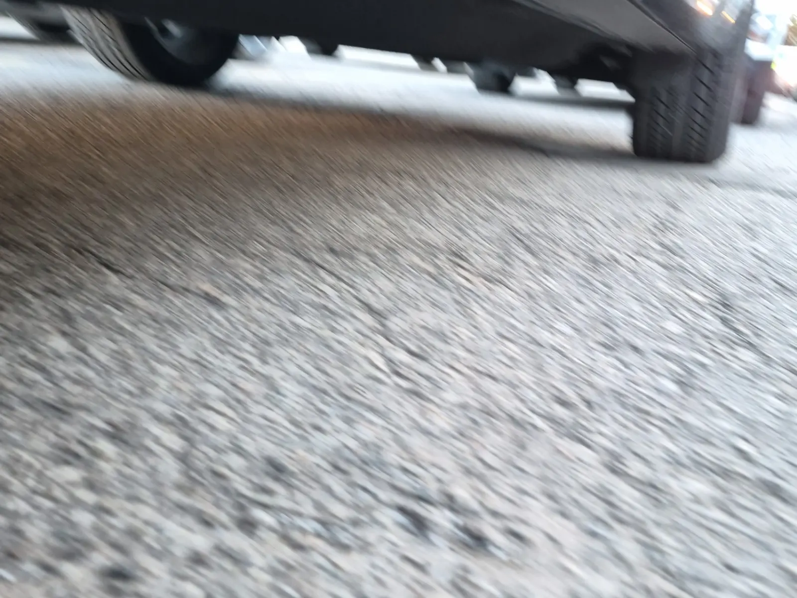 Undercarriage - Driver Photo
