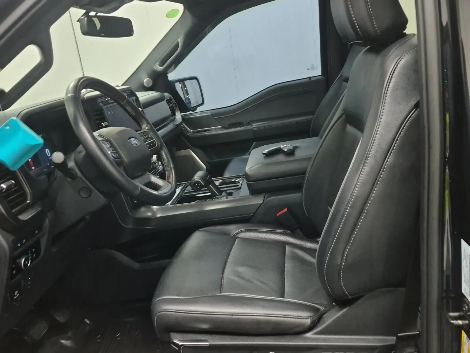 Front Interior Photo