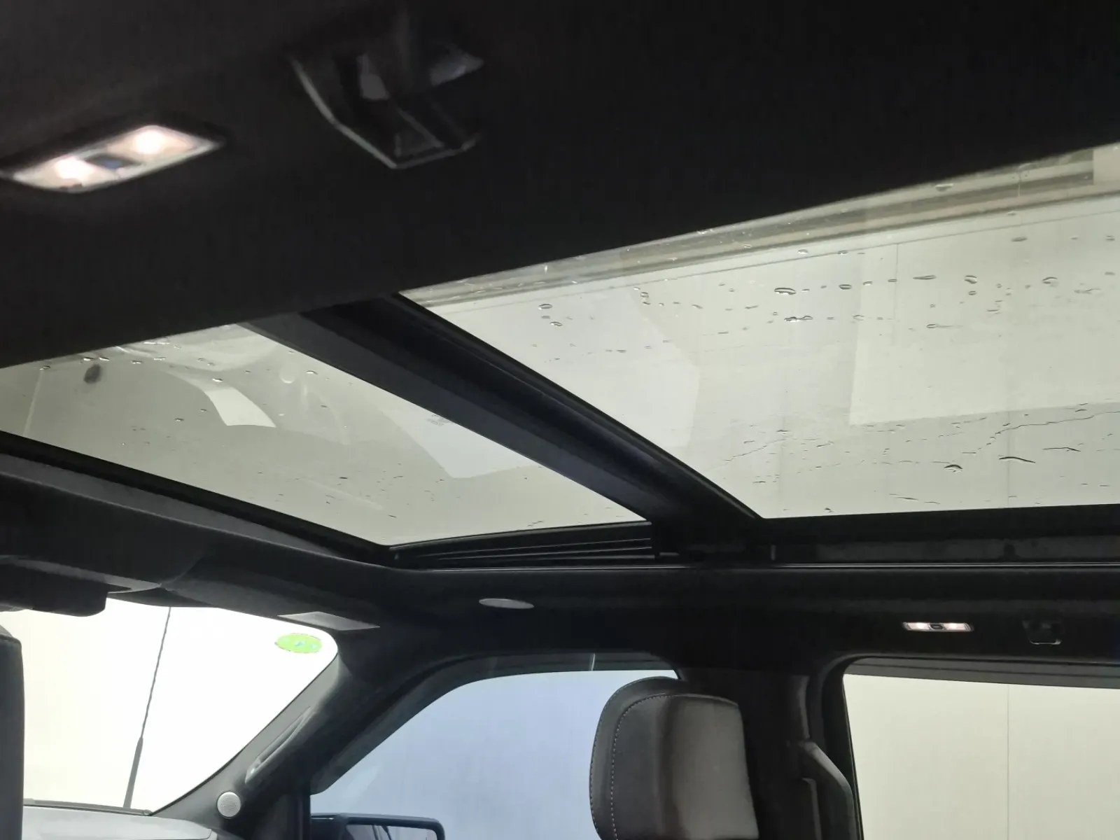Interior Roof Photo