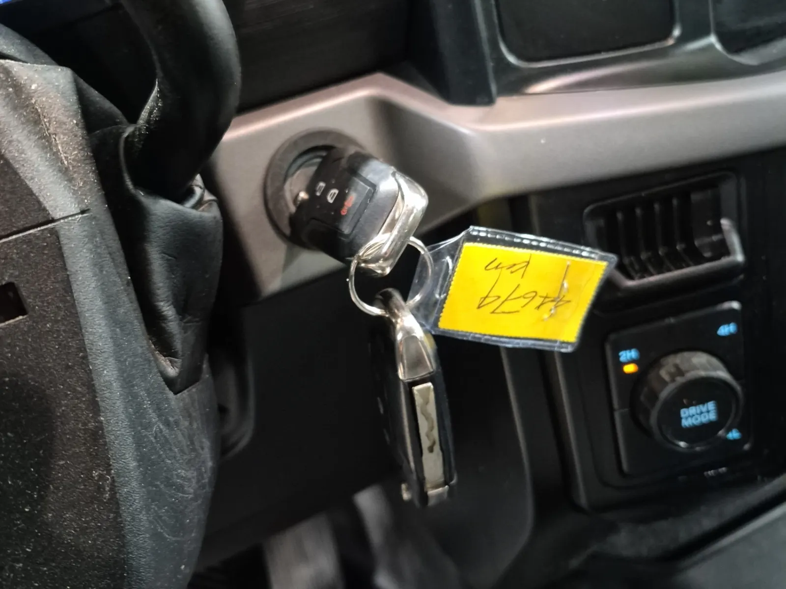 Keys/Fobs/Manual Photo