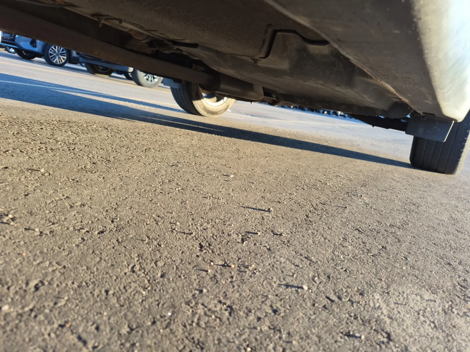 Undercarriage - Driver Photo