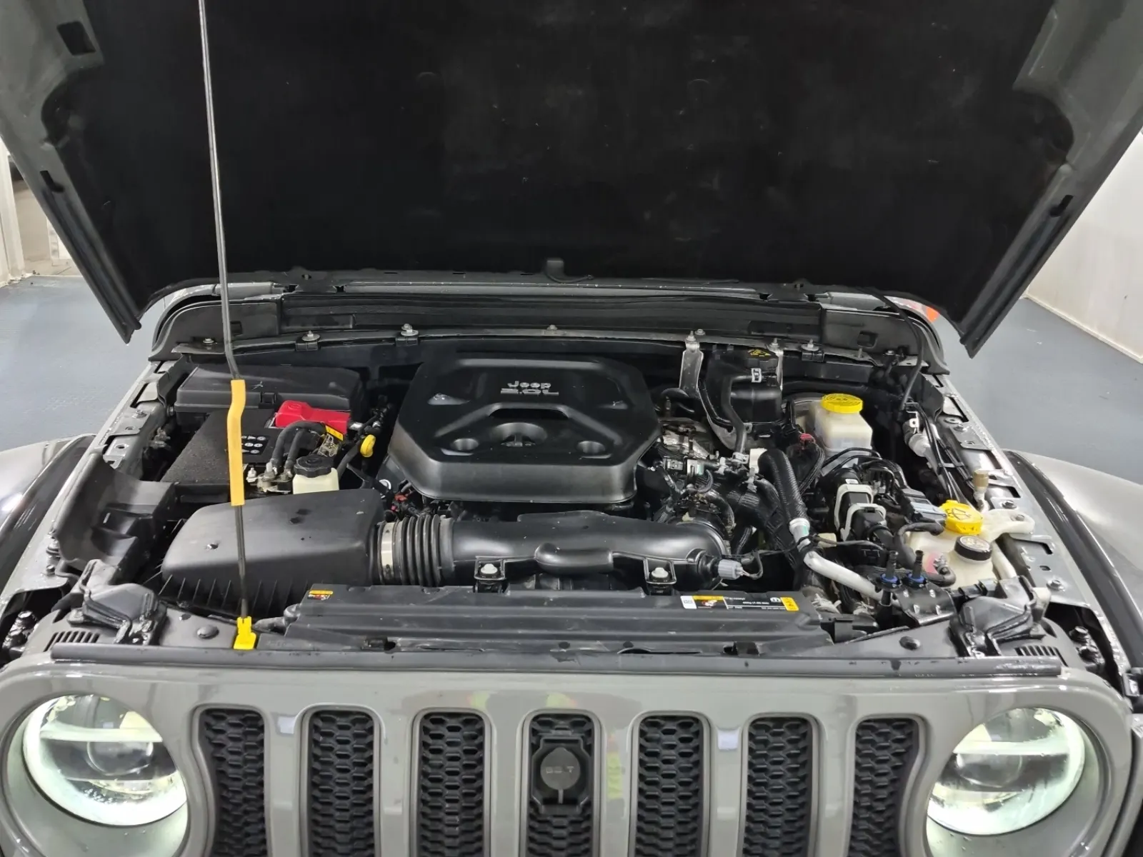 Engine Photo