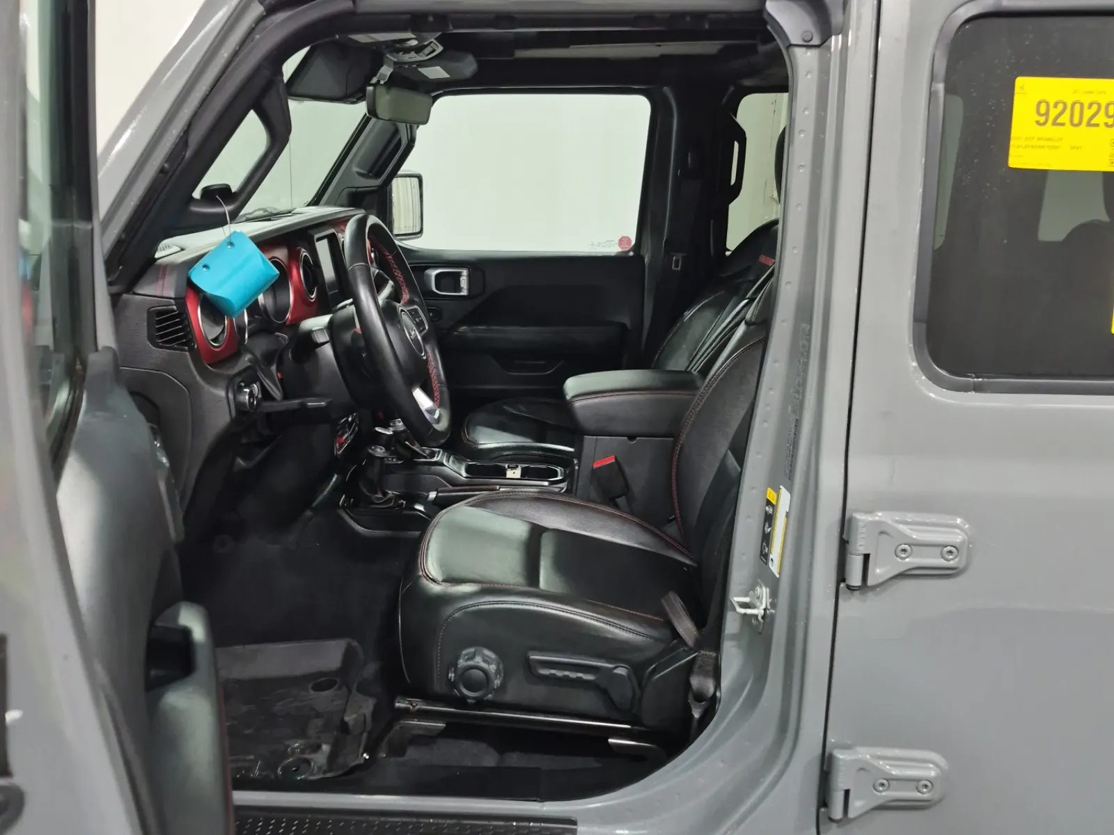Front Interior Photo