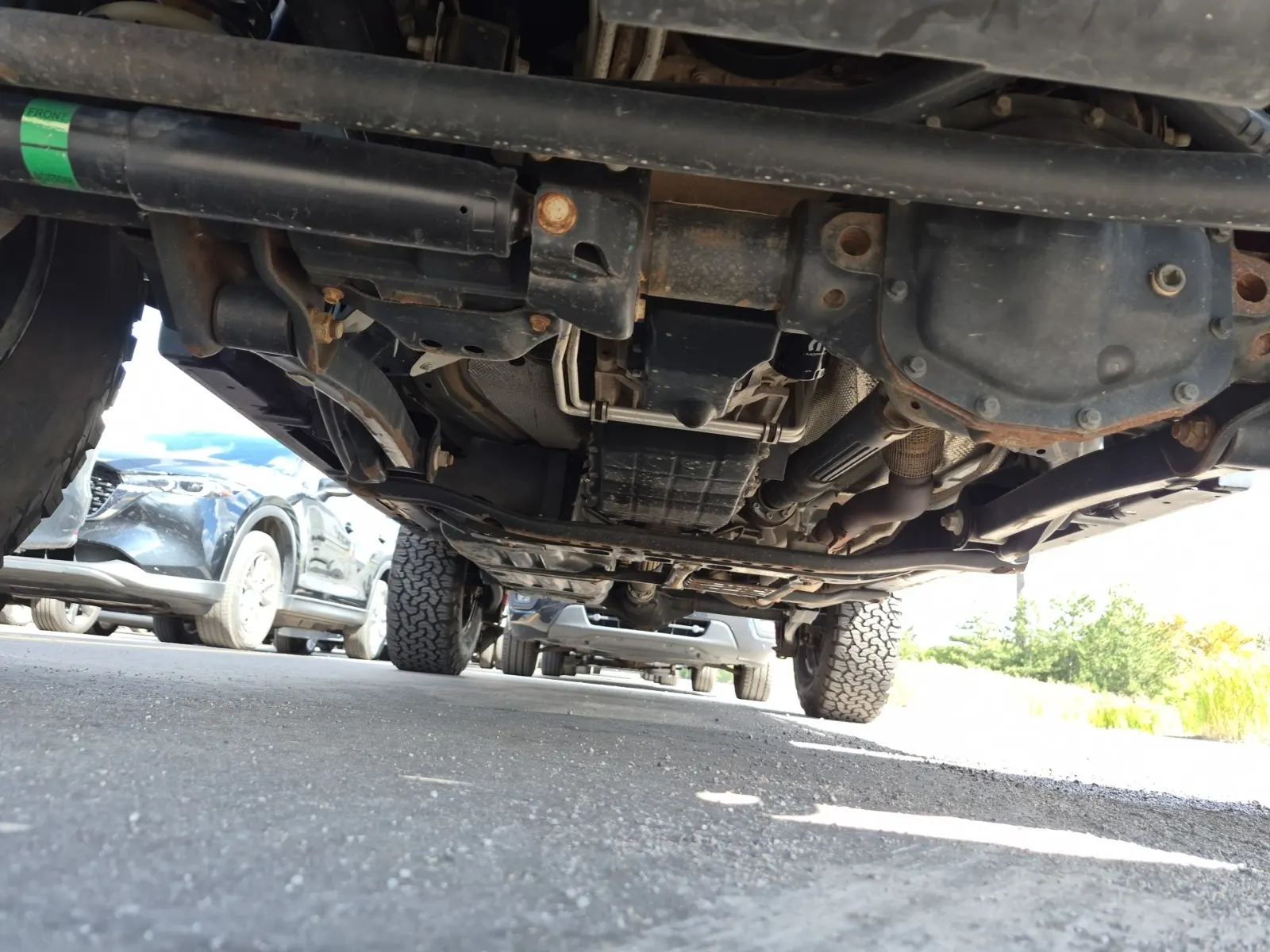 Undercarriage - Front Photo