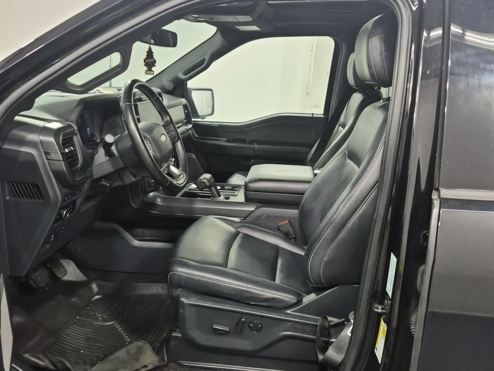 Front Interior Photo