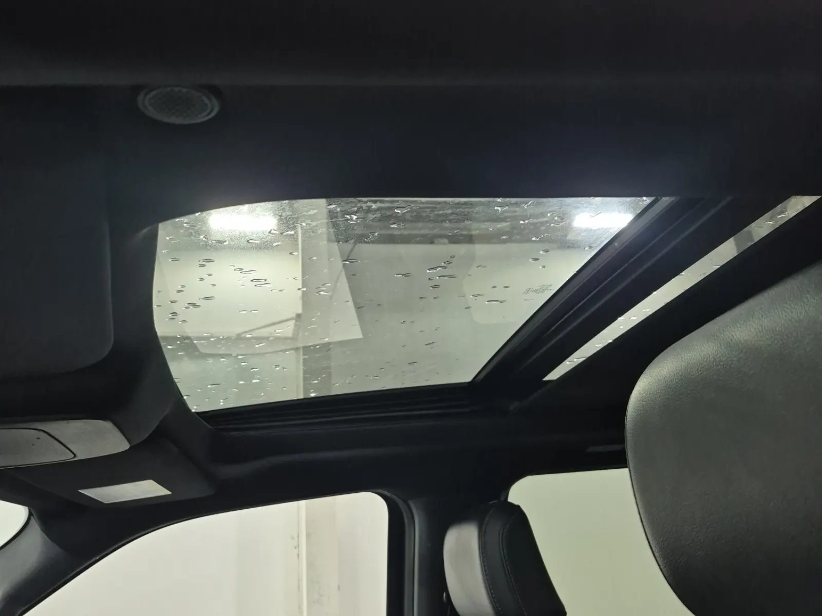 Interior Roof Photo