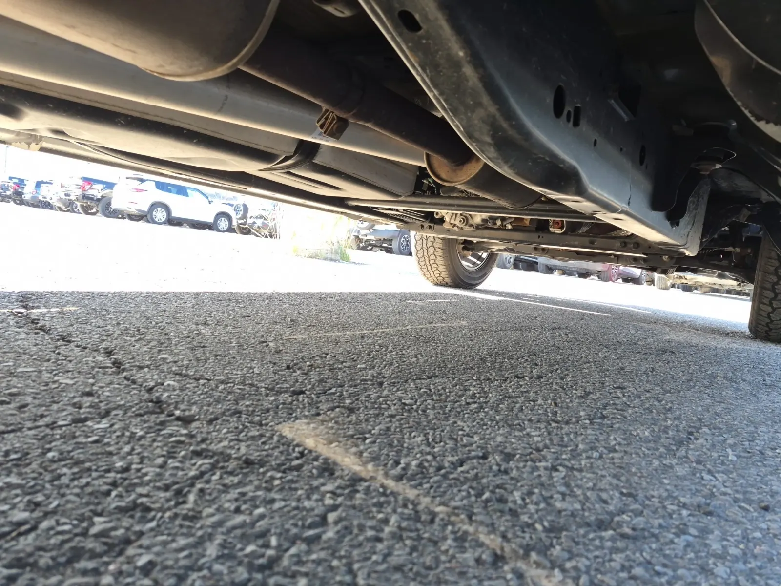 Undercarriage - Passenger Photo