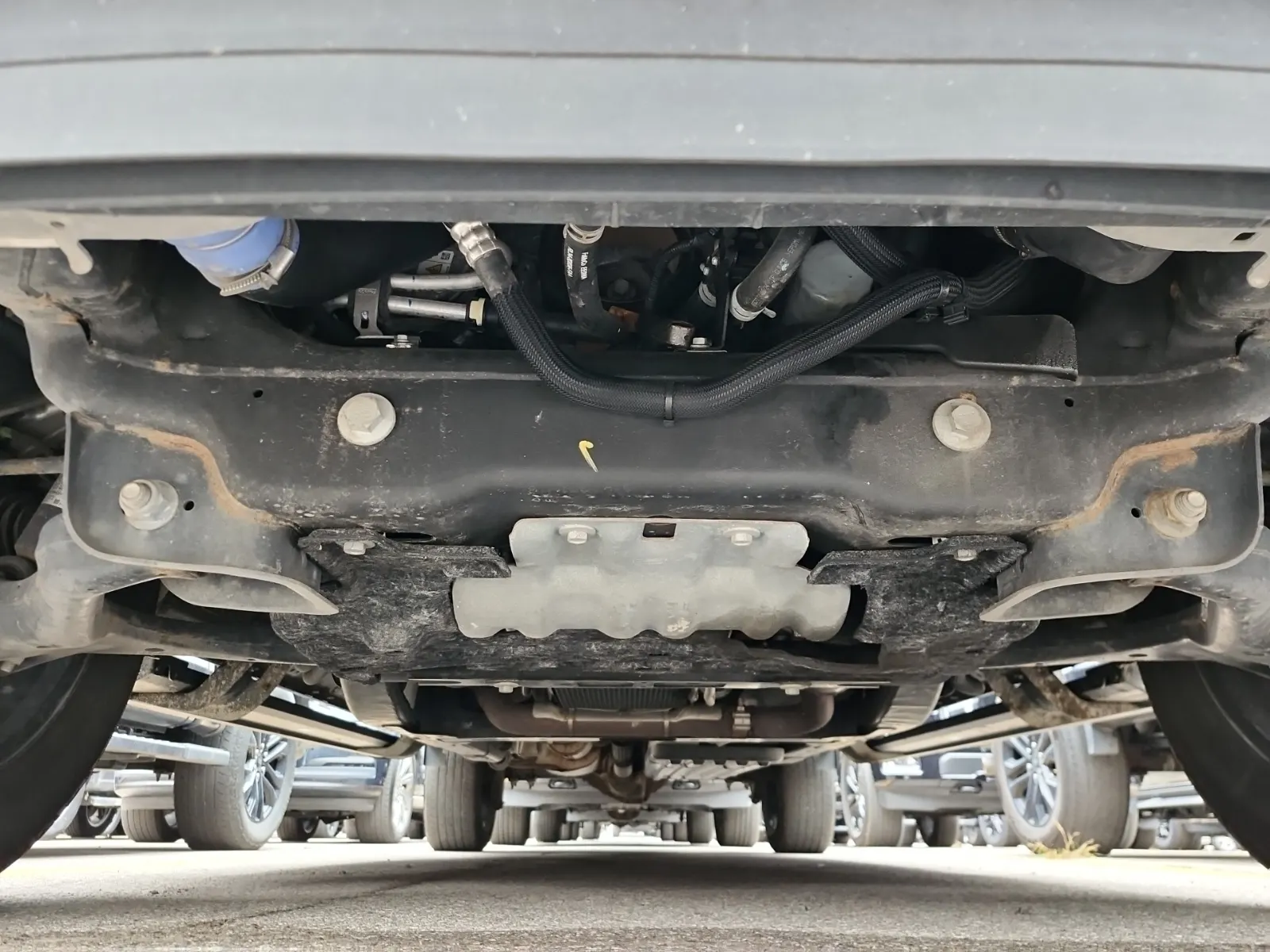 Undercarriage - Front Photo