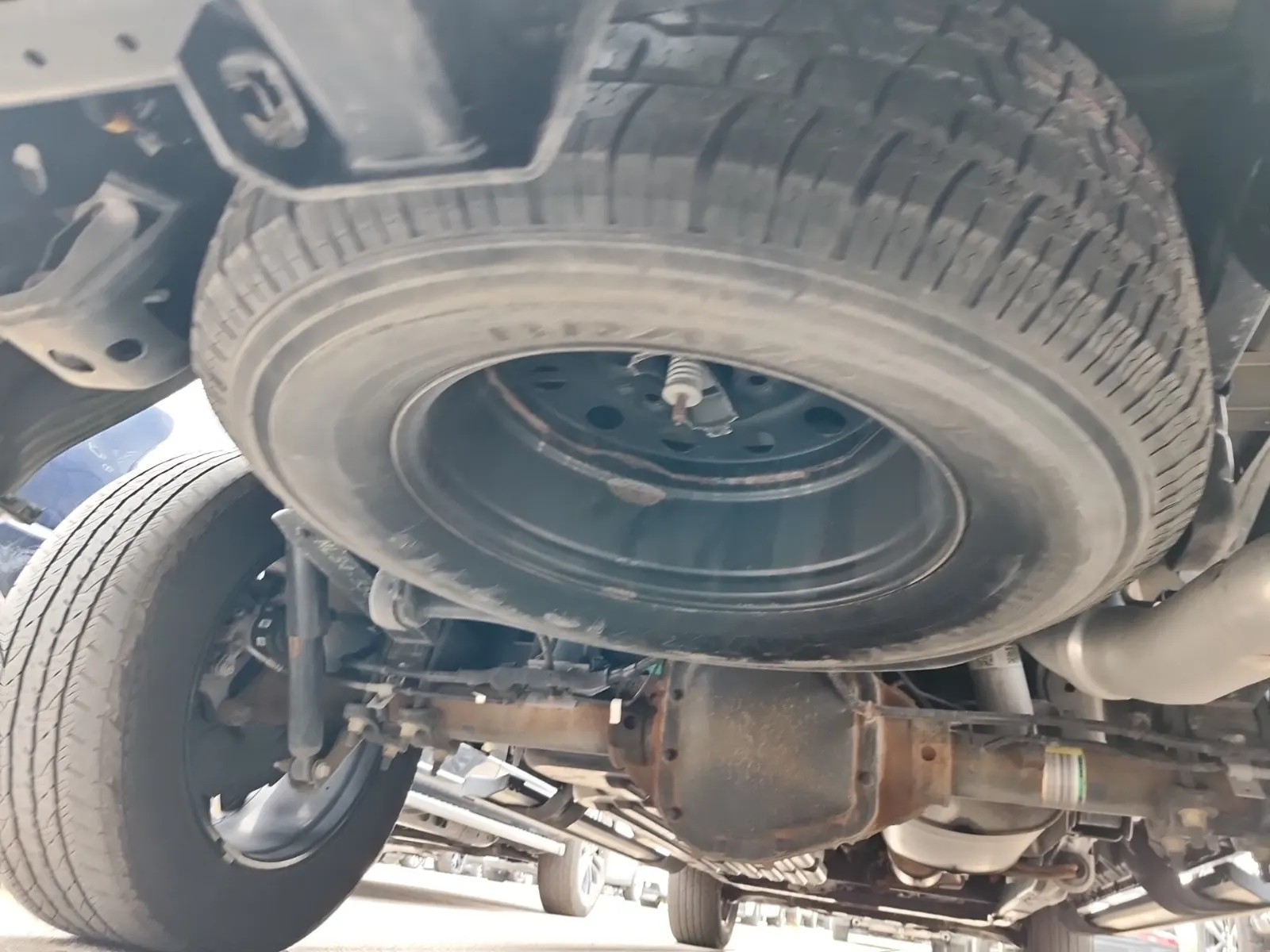 Spare Tire & Wheel Photo