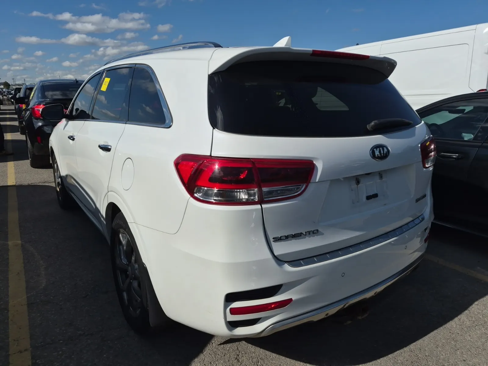Driver Rear 3/4 Photo