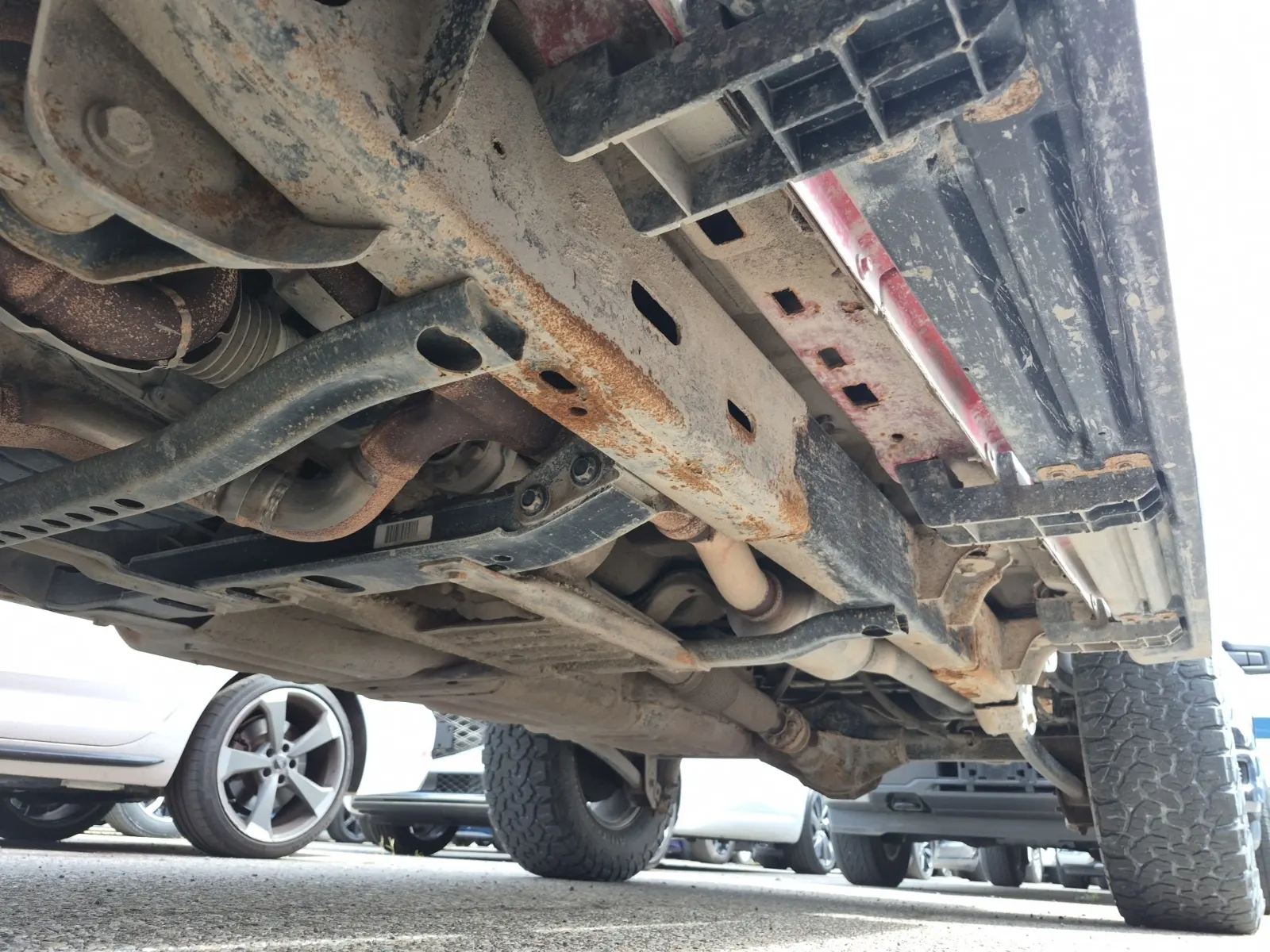 Undercarriage - Driver Photo