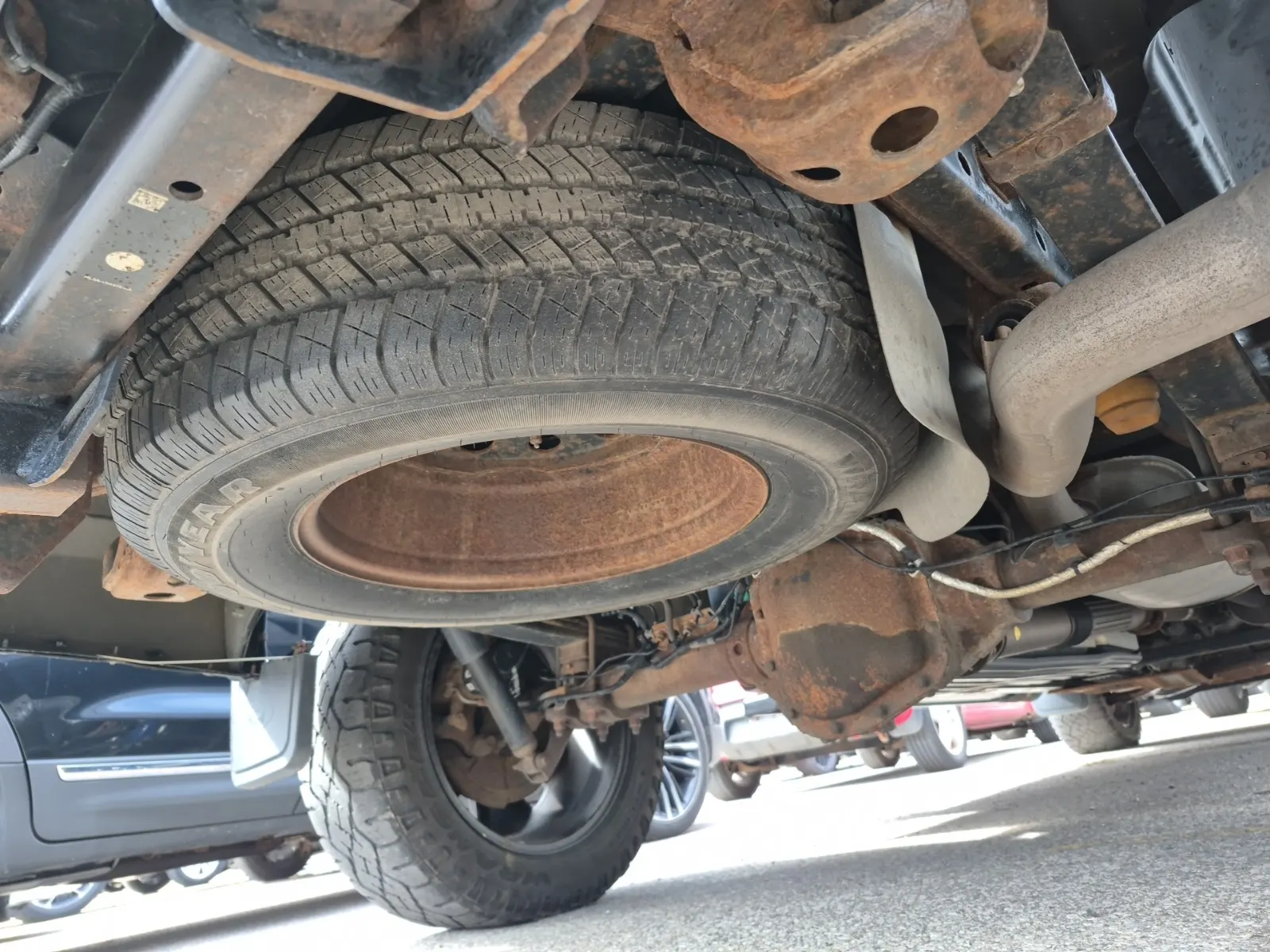 Spare Tire & Wheel Photo