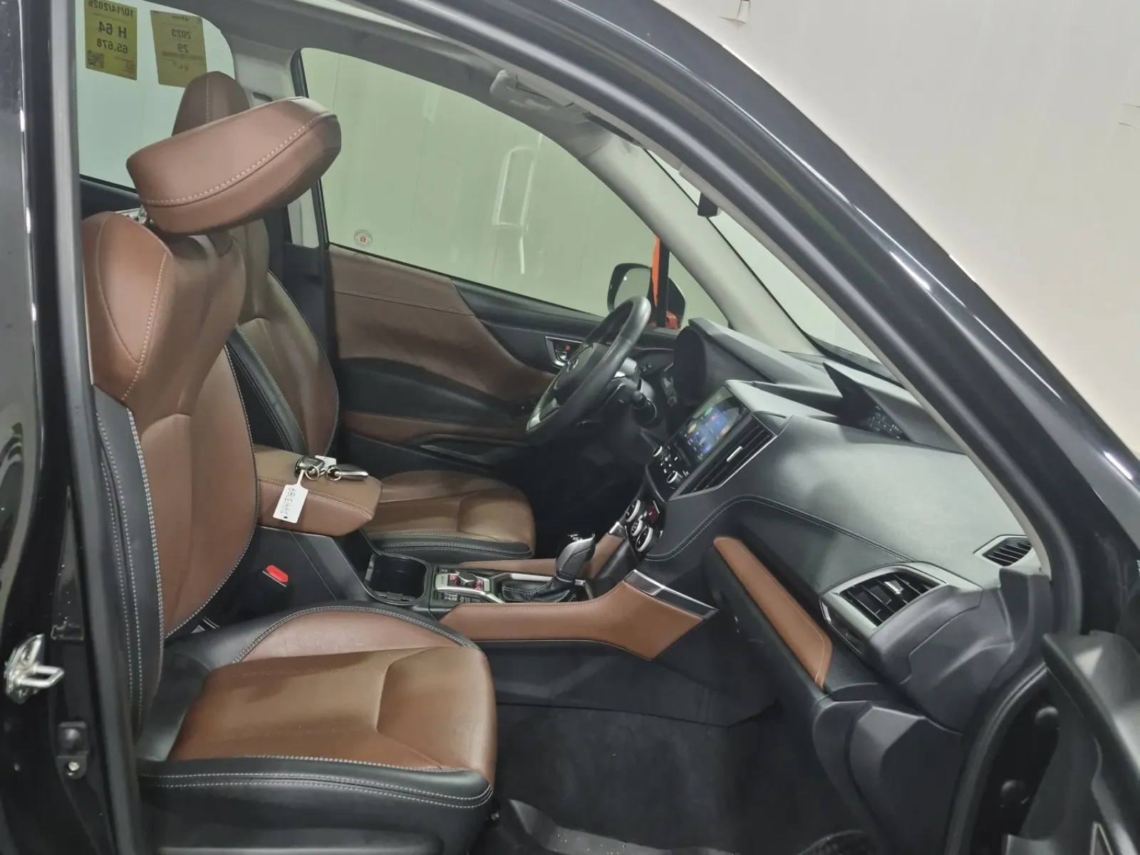 Right Side Interior Photo