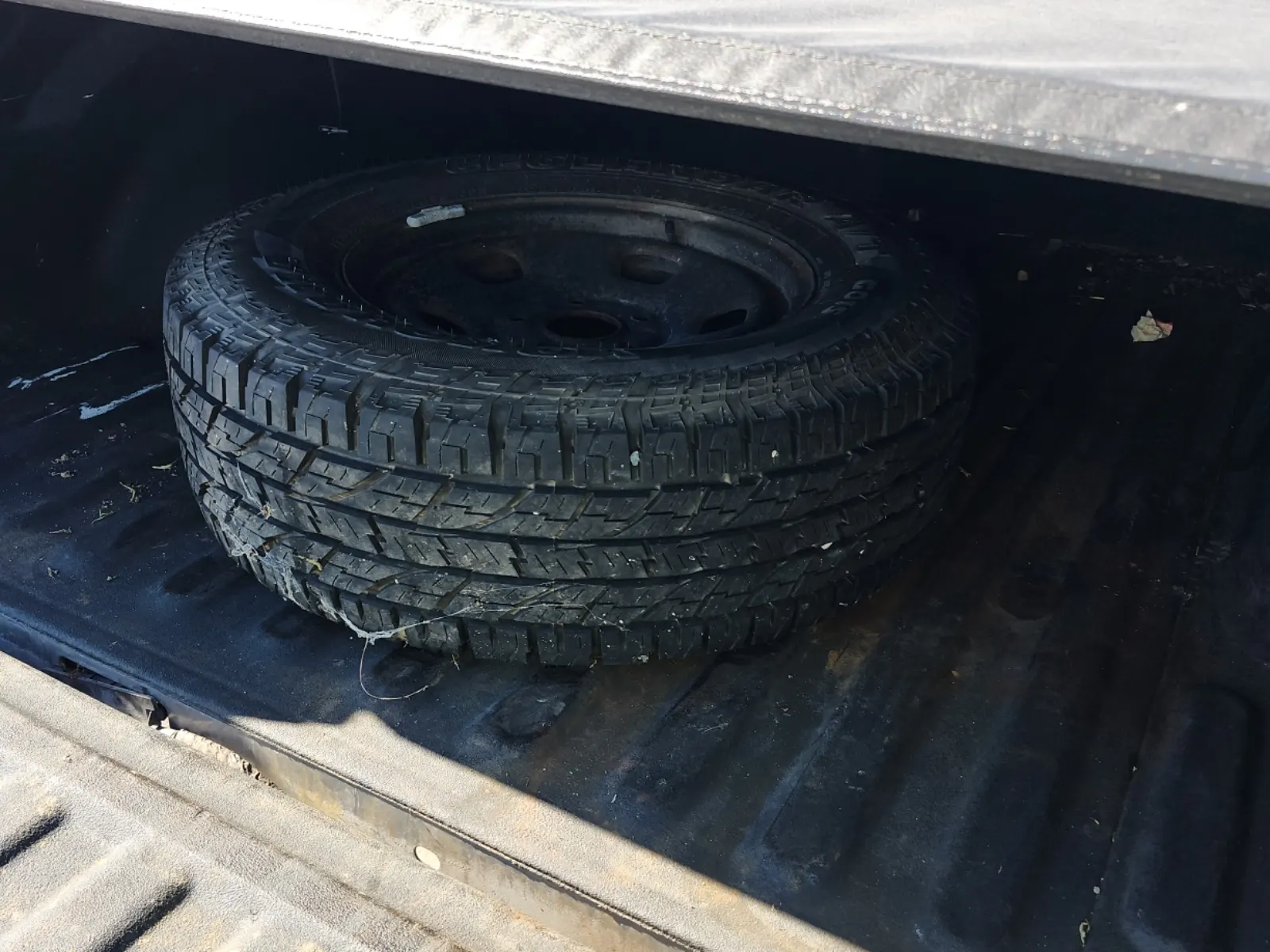 Spare Tire & Wheel Photo