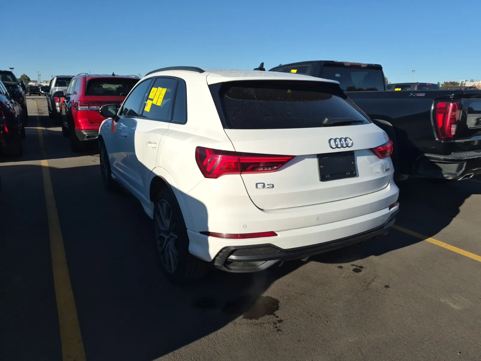 Driver Rear 3/4 Photo