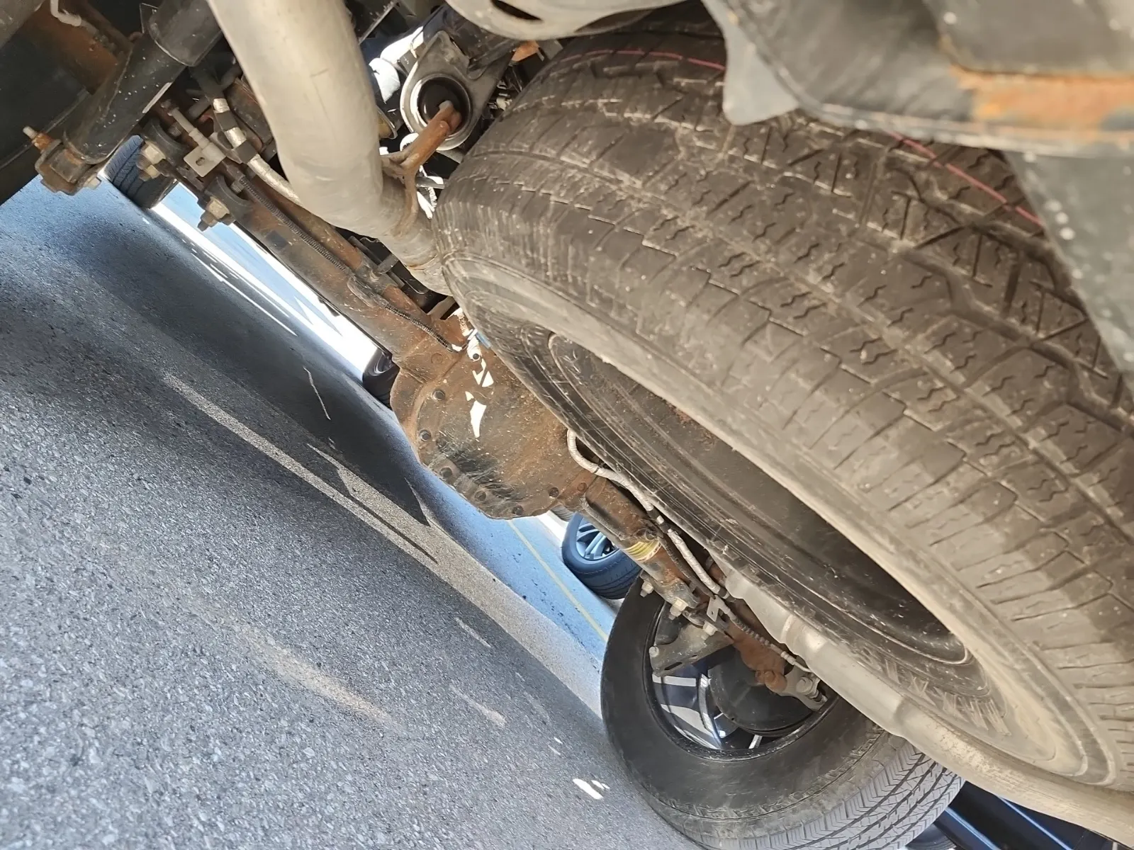 Spare Tire & Wheel Photo